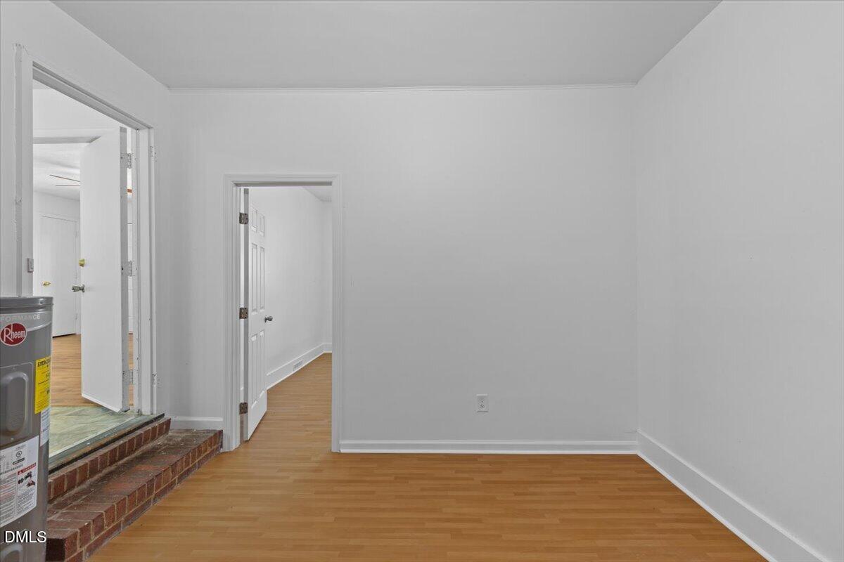 6122 Conaway Drive Property Photo 13
