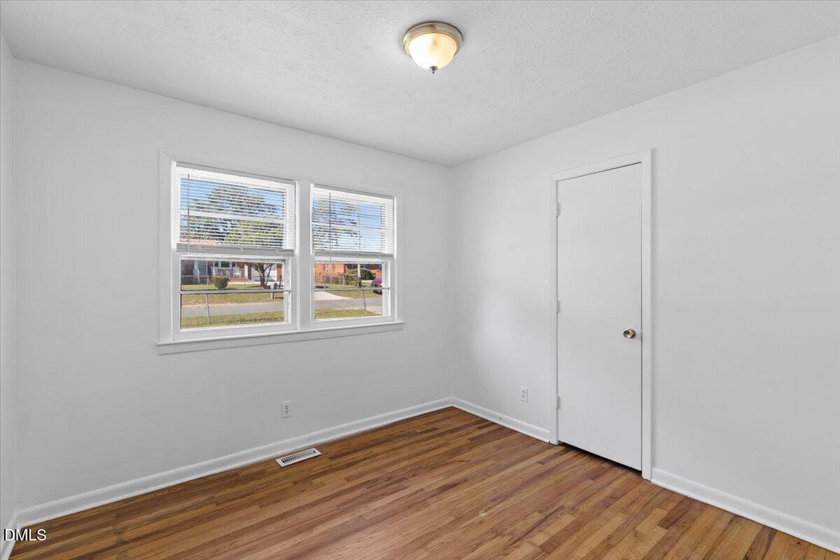 6122 Conaway Drive Property Photo 18