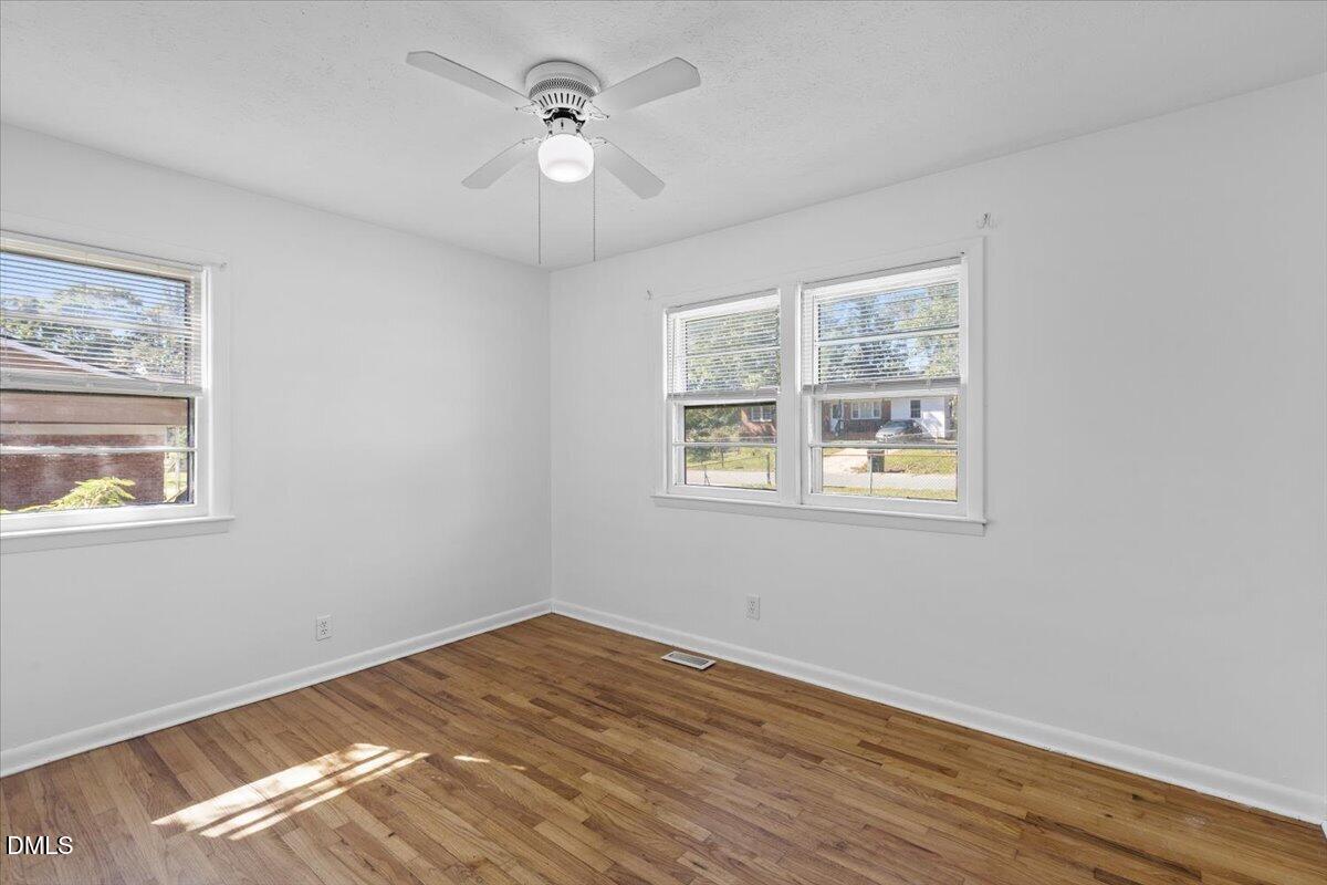 6122 Conaway Drive Property Photo 20
