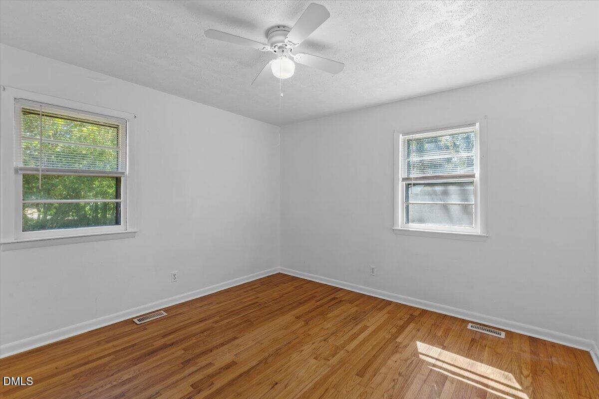 6122 Conaway Drive Property Photo 22