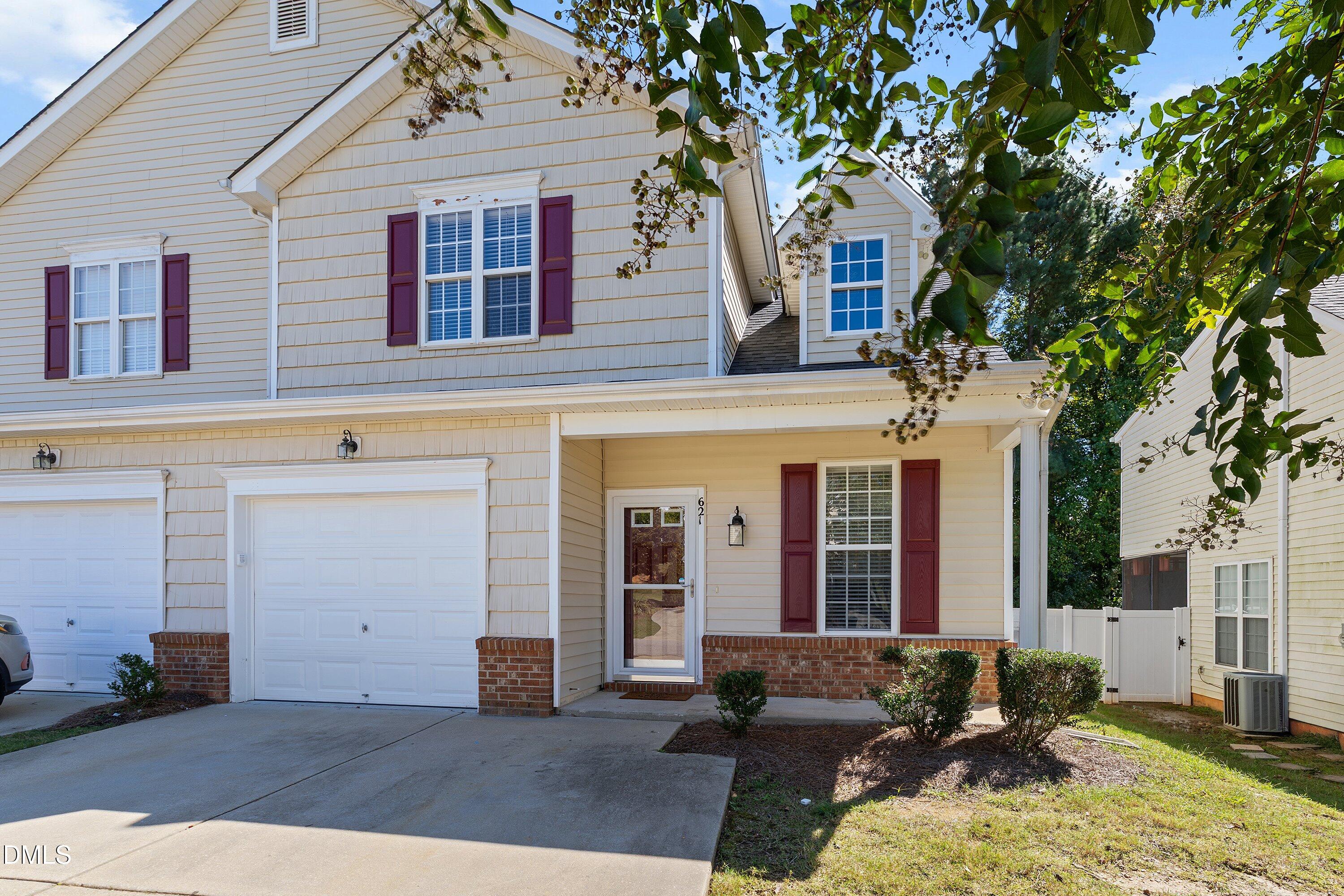 621 Woodson Drive Property Photo 1