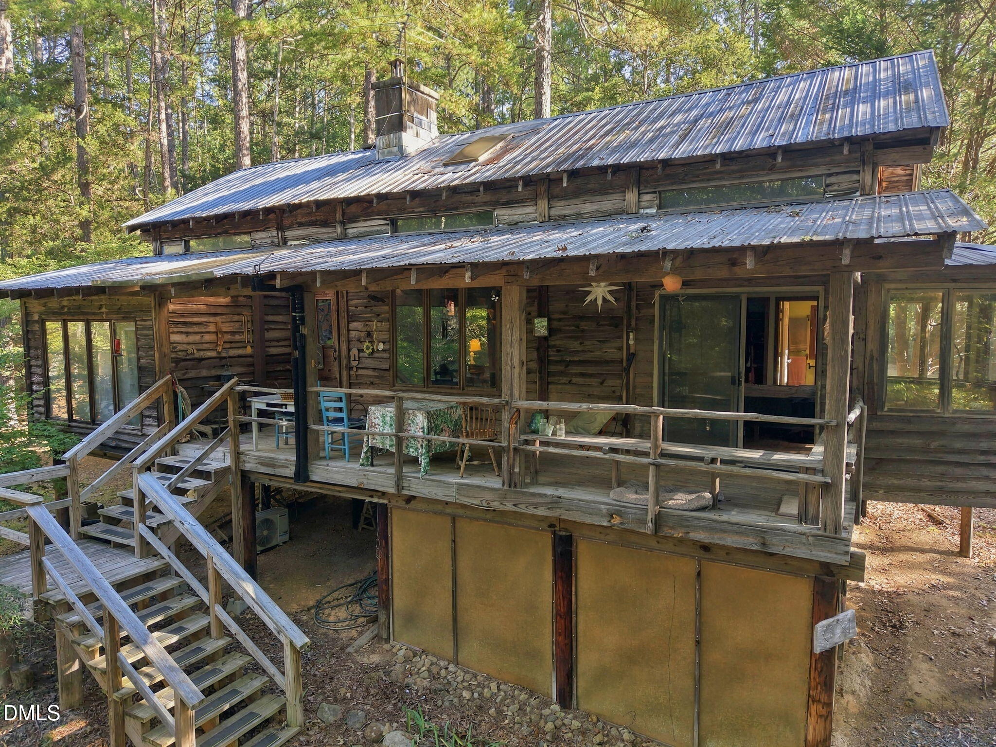 400 River View Road Property Photo 1