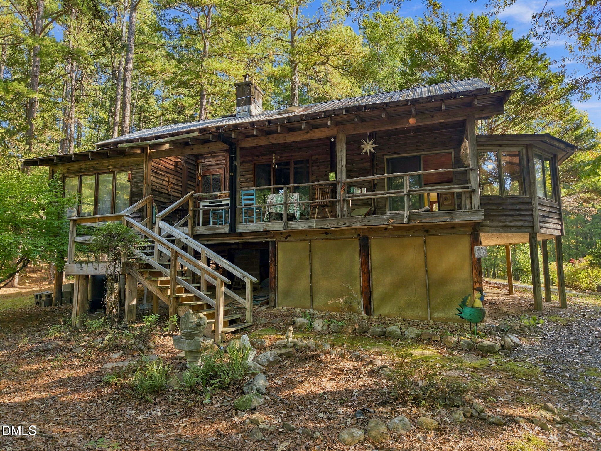 400 River View Road Property Photo 3