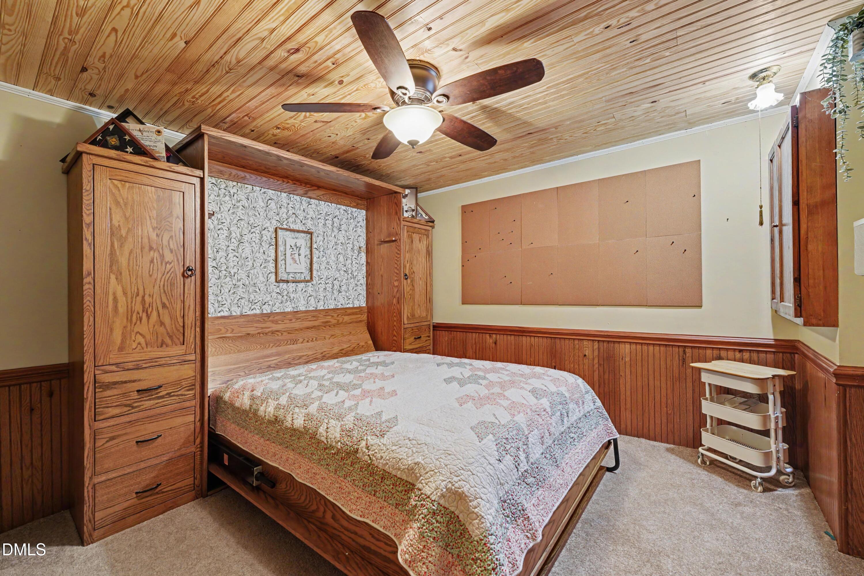1041 Emerald Shores Road Property Photo 32