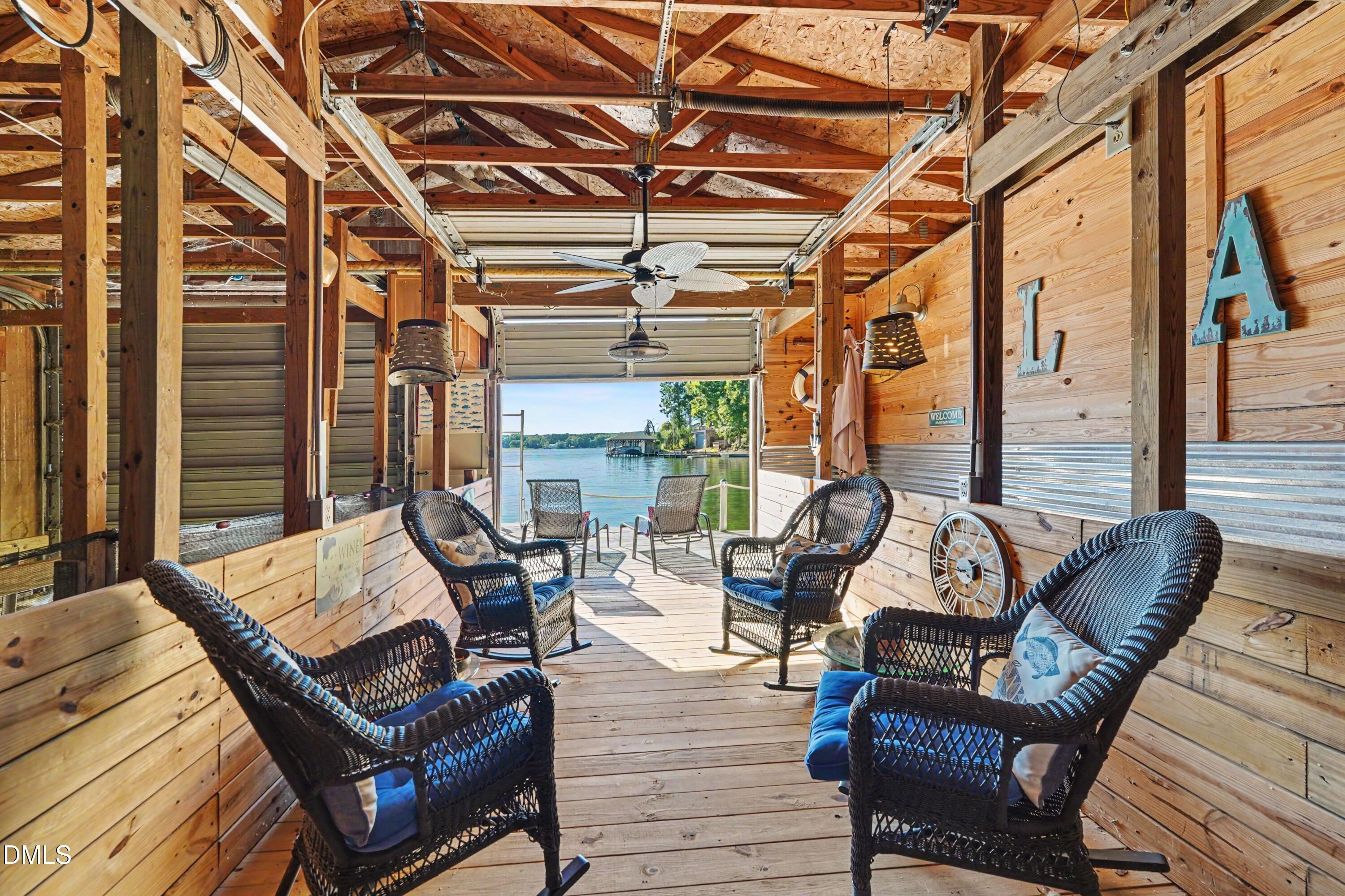 1041 Emerald Shores Road Property Photo 44