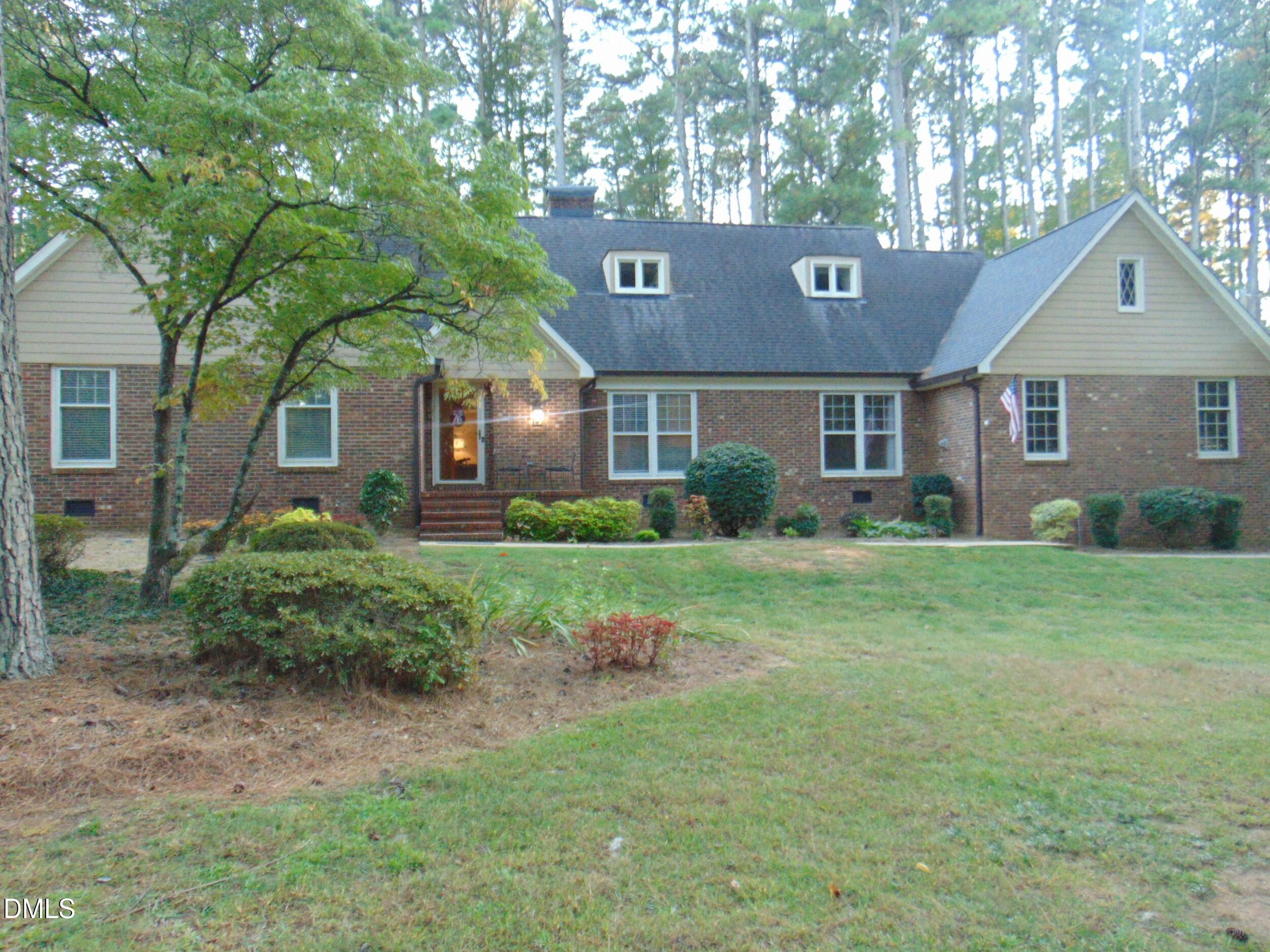 1755 Parker Lane Property Photo 2