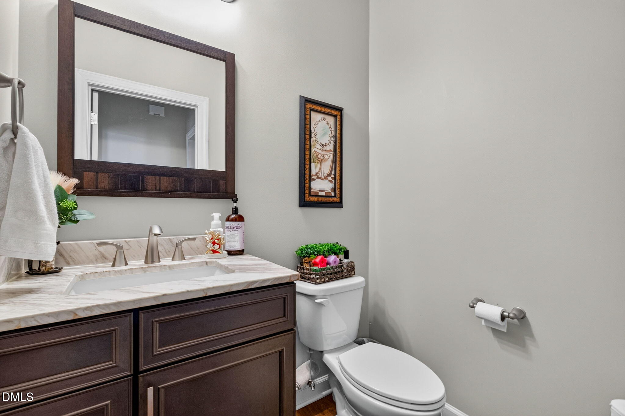 512 Copper Beech Lane Property Photo 38