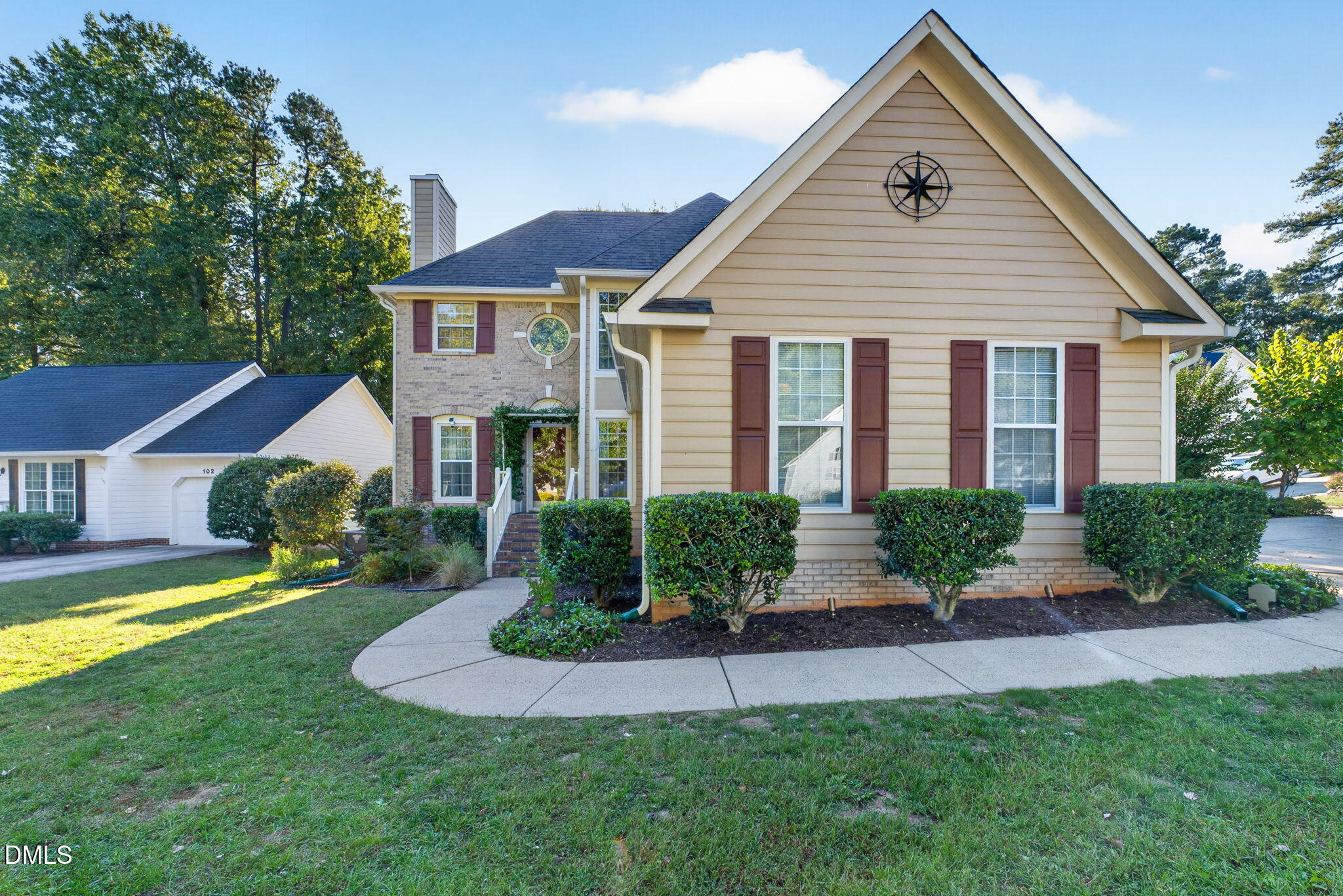100 Glensford Way Property Photo 10