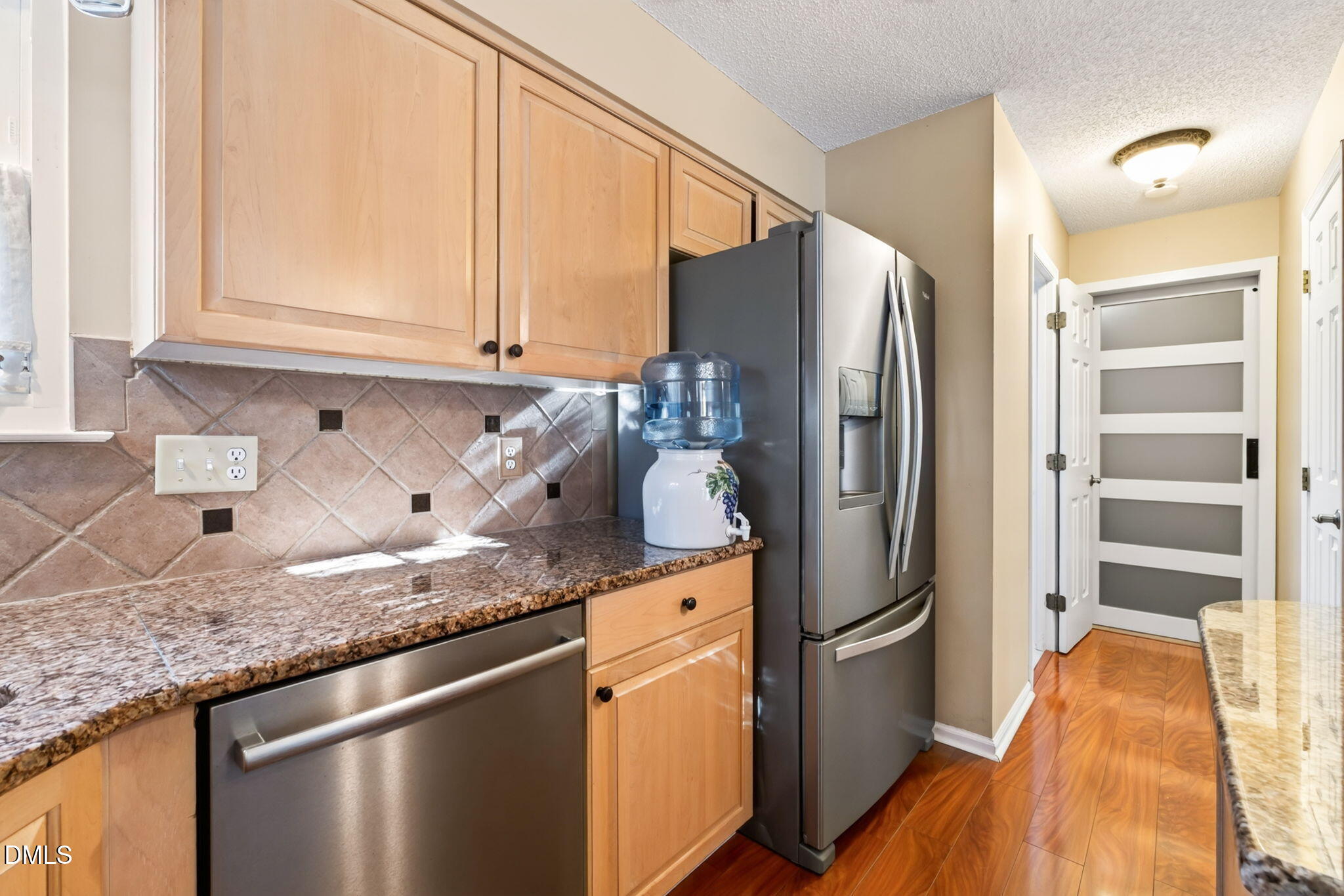 100 Glensford Way Property Photo 23