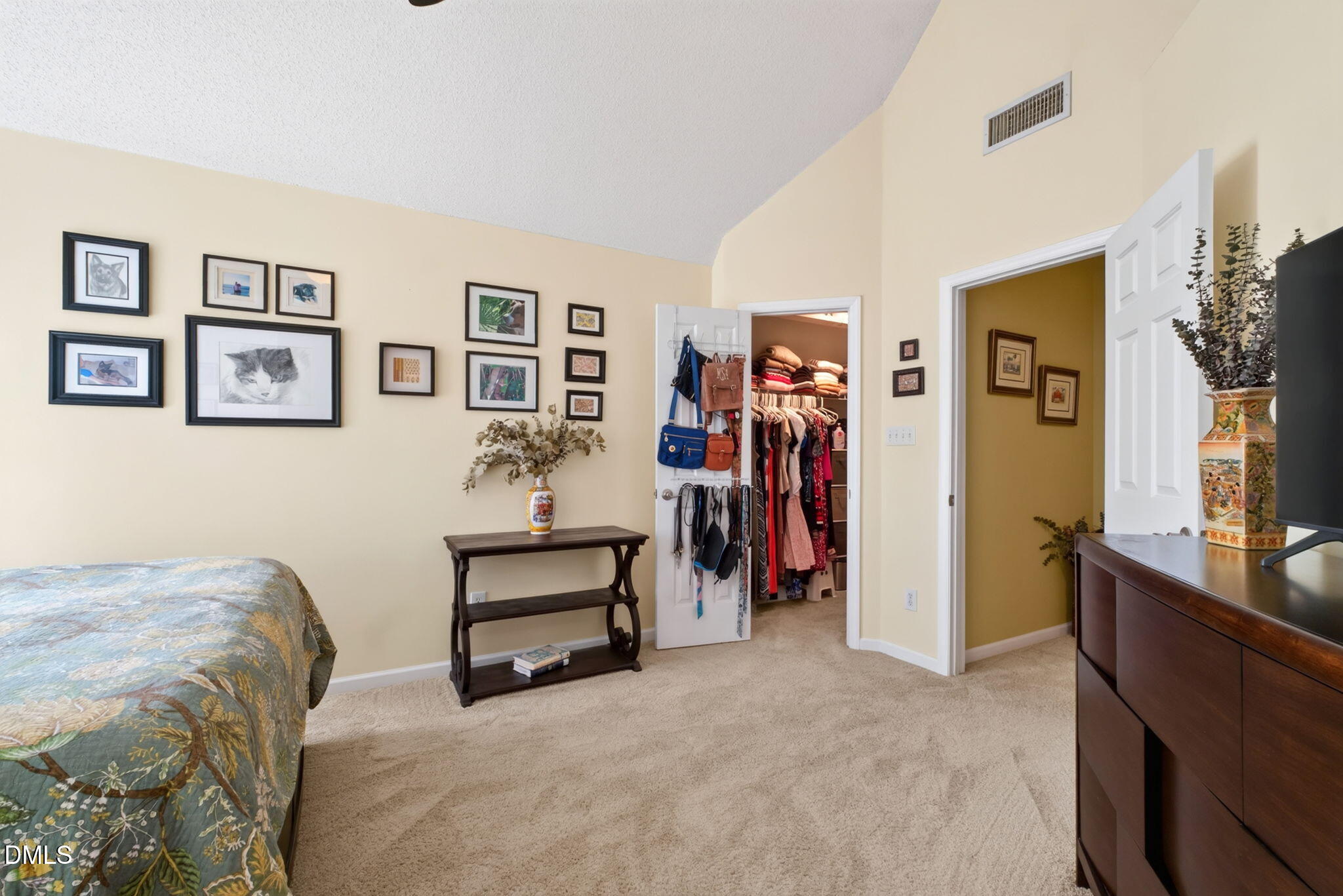 100 Glensford Way Property Photo 31