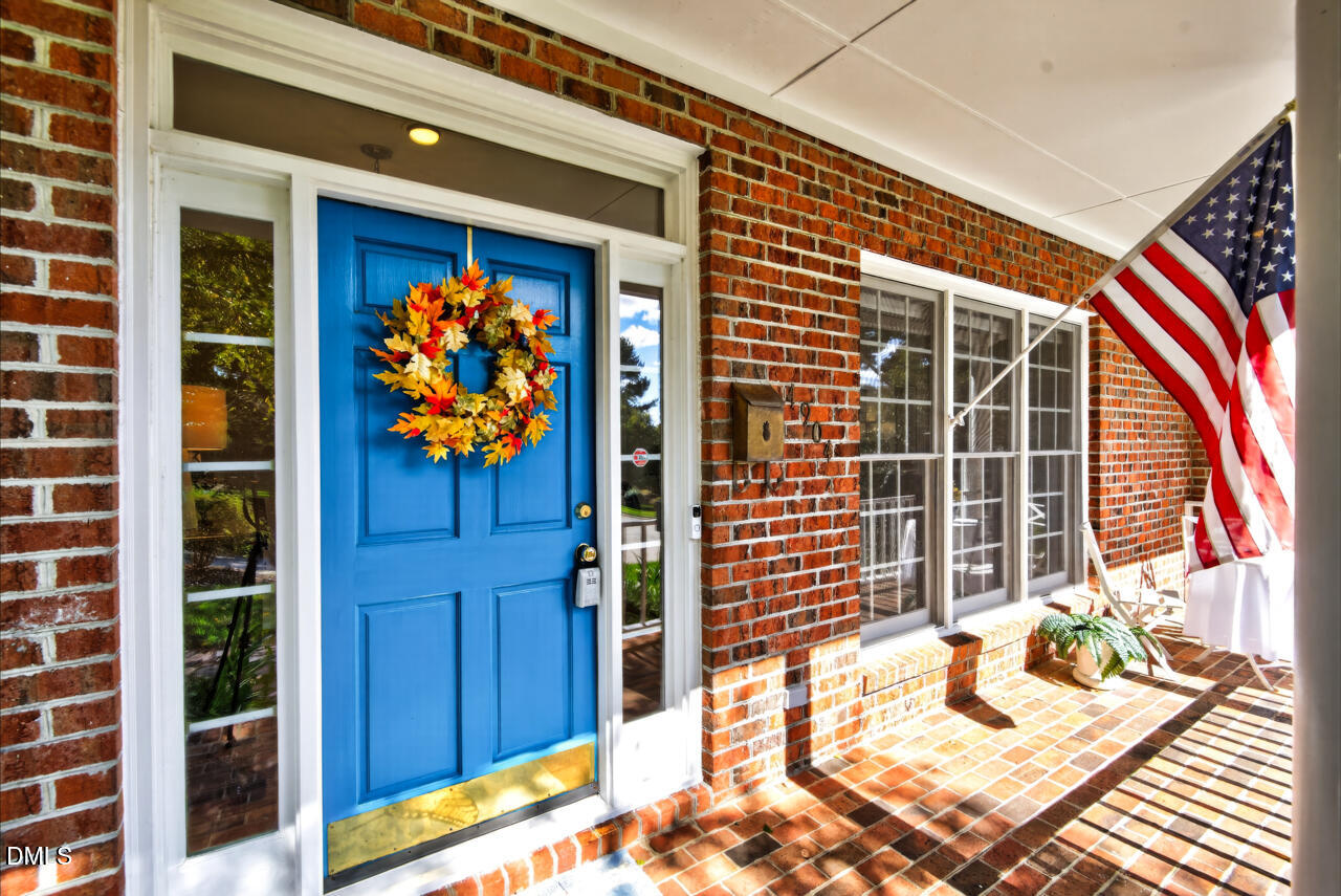 4904 Montvale Drive Property Photo 4