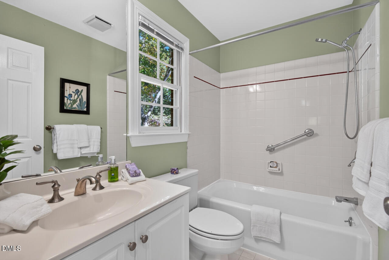 4904 Montvale Drive Property Photo 23