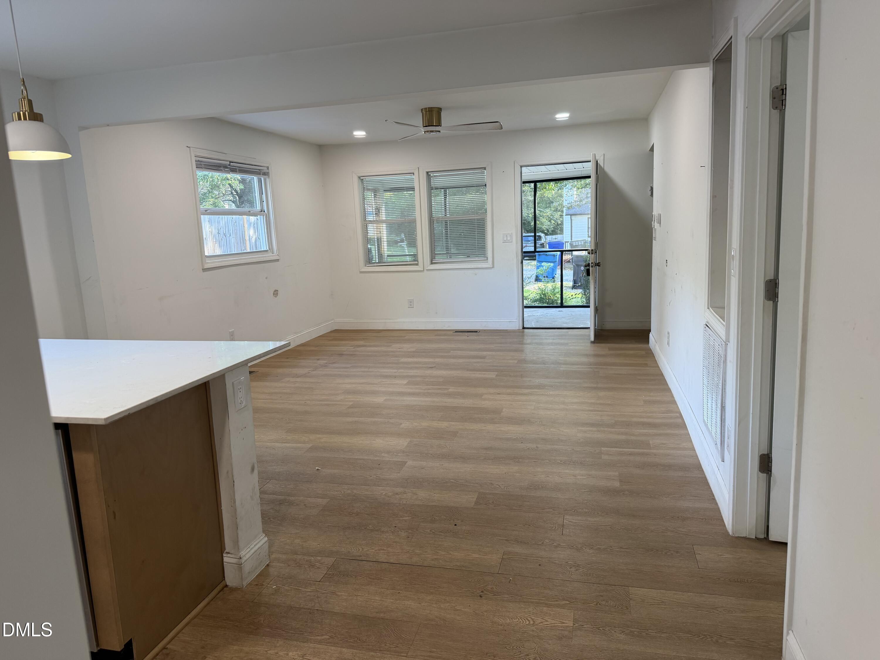 2917 State Street Property Photo 11