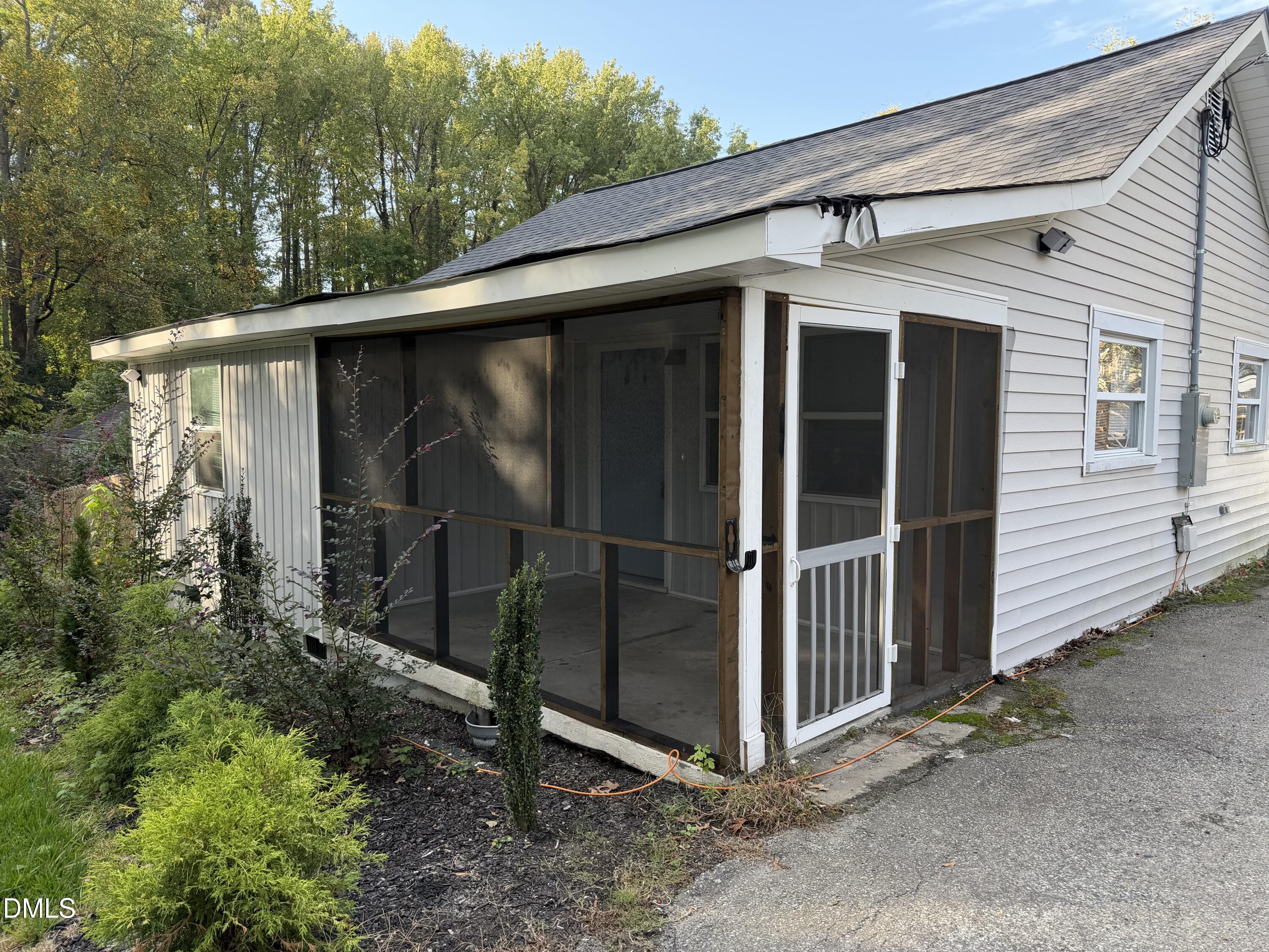 2917 State Street Property Photo 43