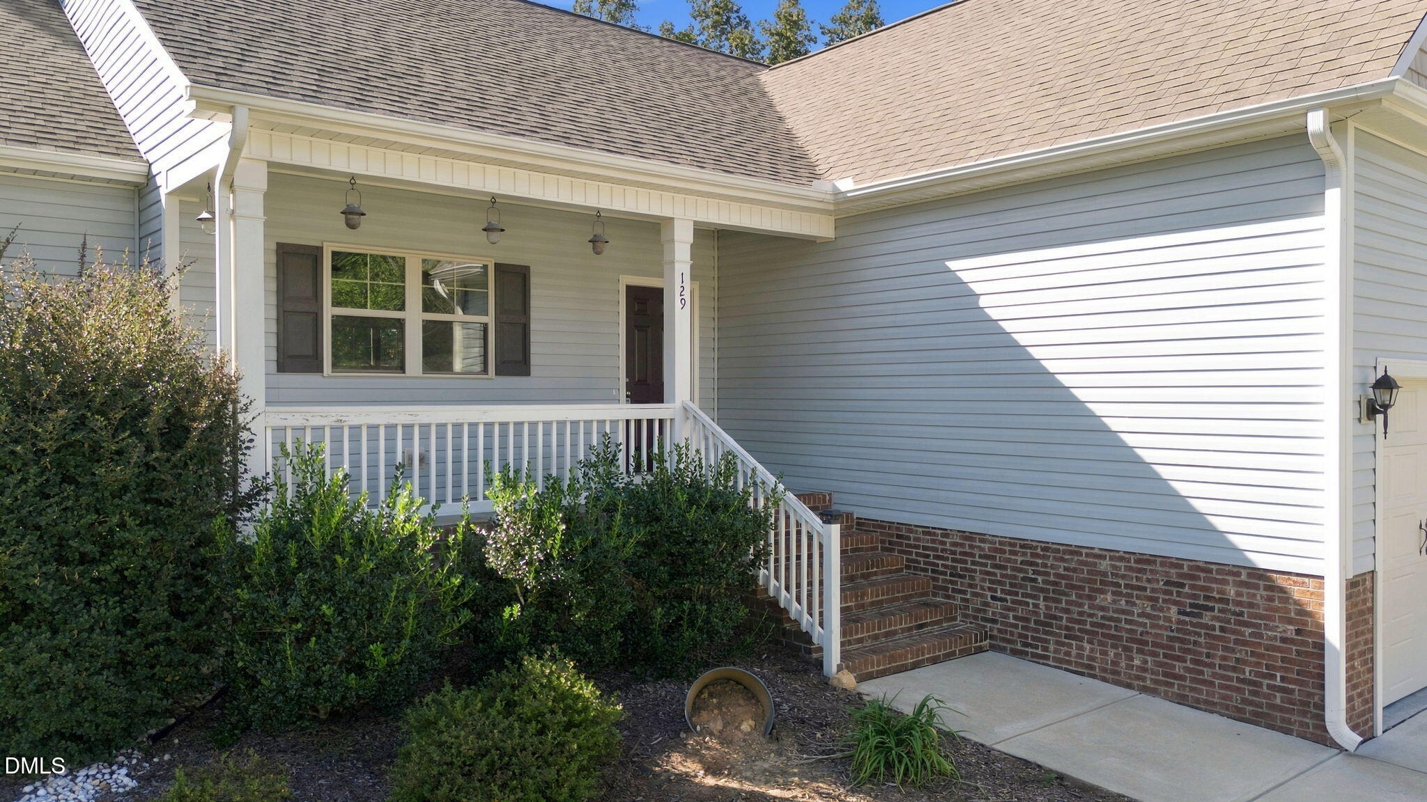 129 Poplar Drive Property Photo 3