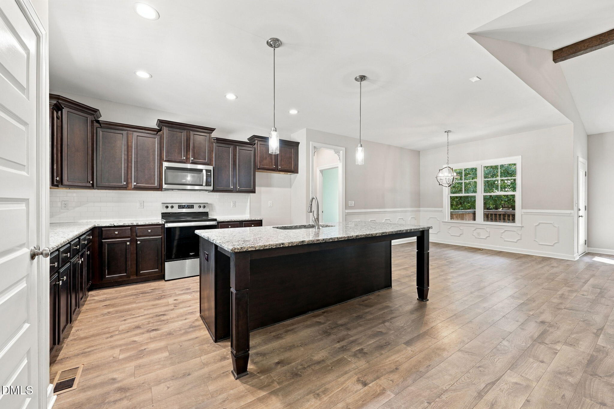 129 Poplar Drive Property Photo 8