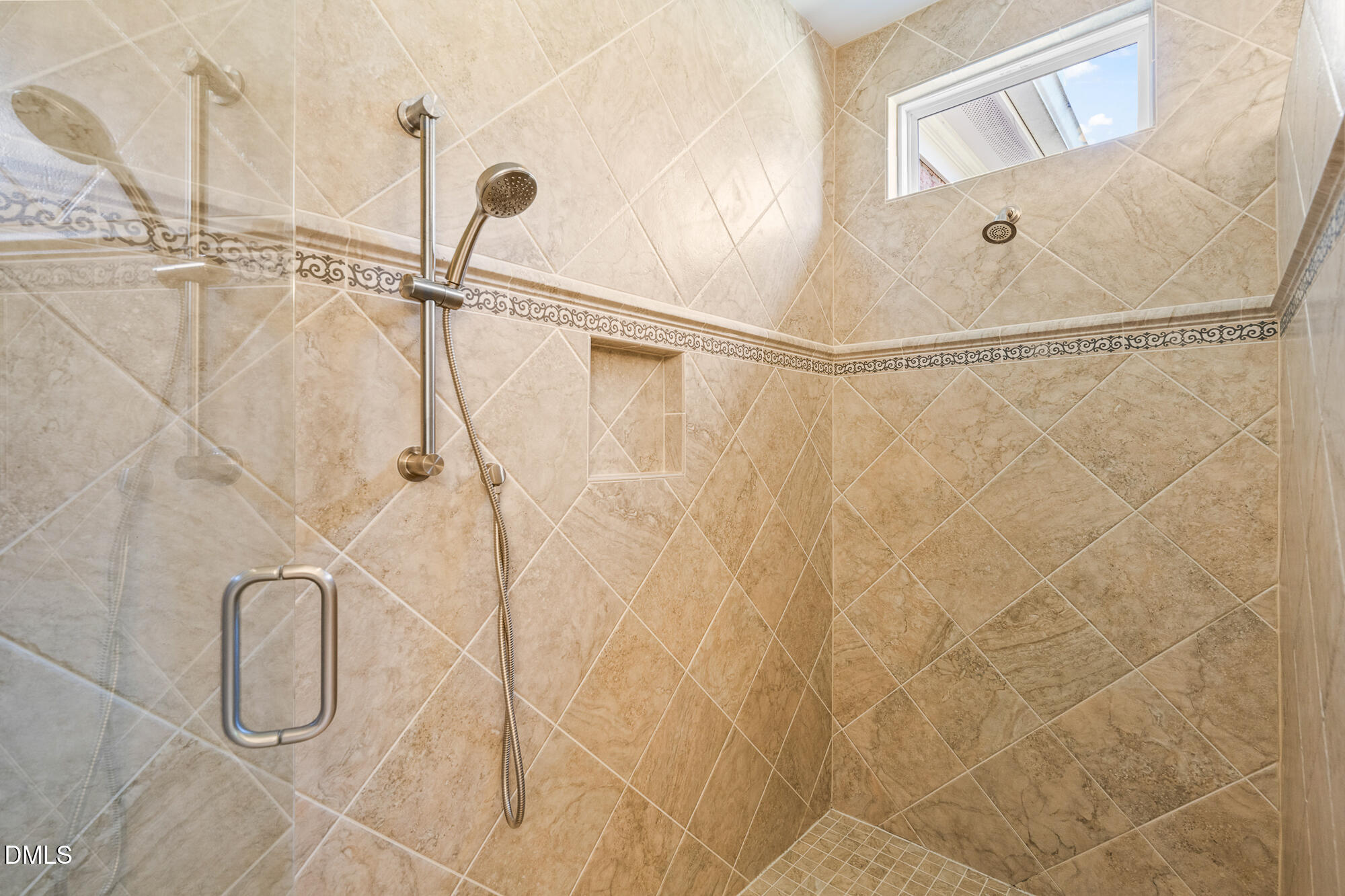 2 Tin Barn Place Property Photo 29