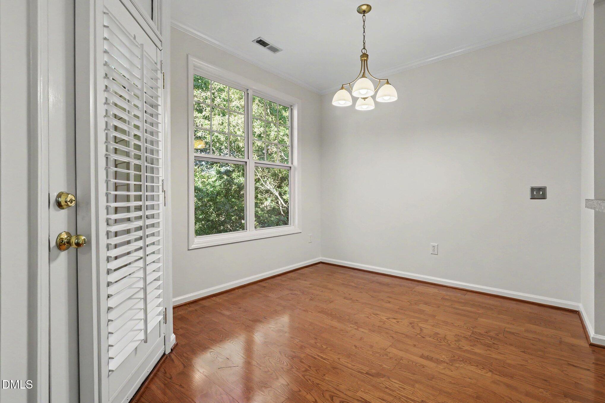 8241 Allyns Landing Way Property Photo 6