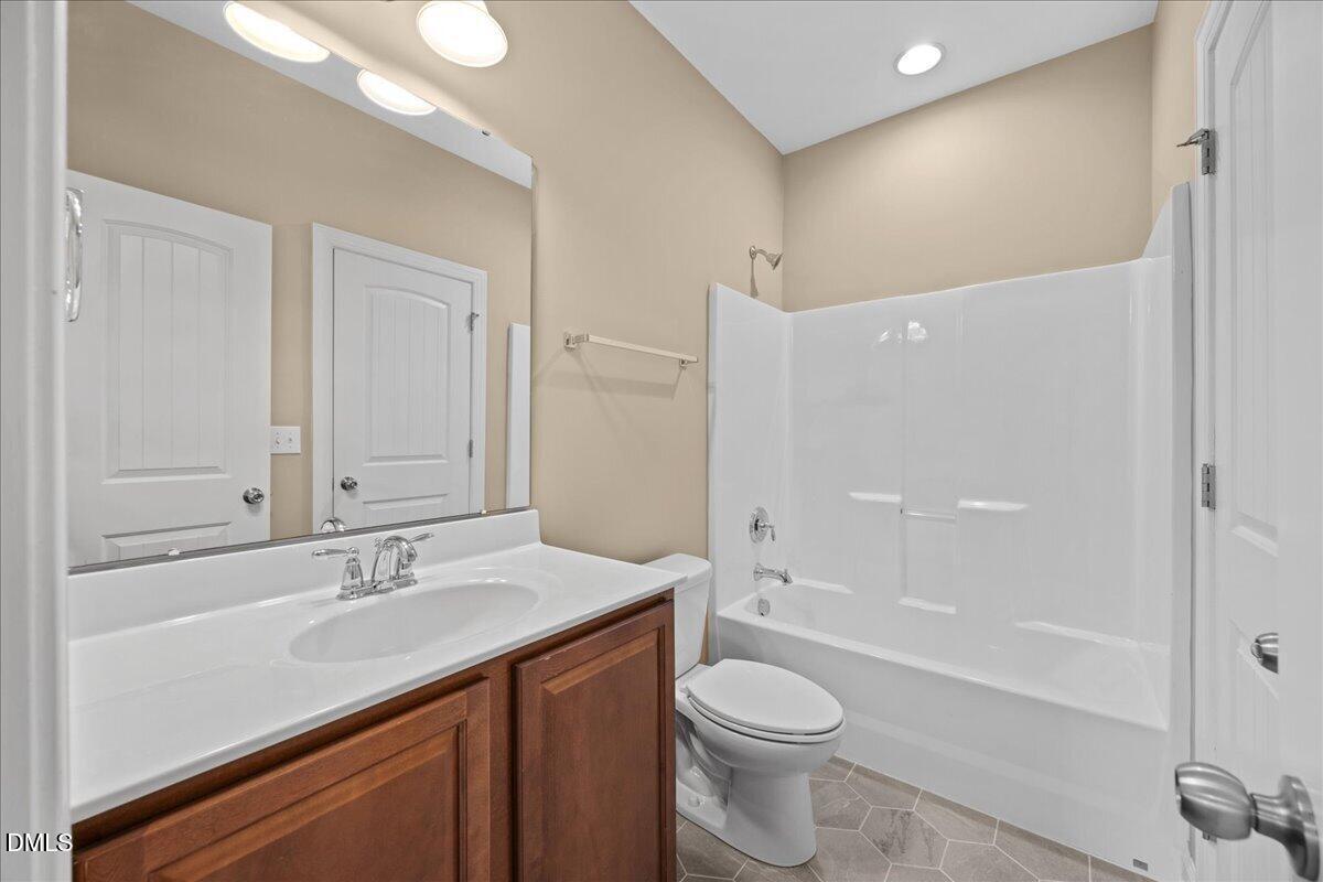 1013 Palace Garden Way Property Photo 28