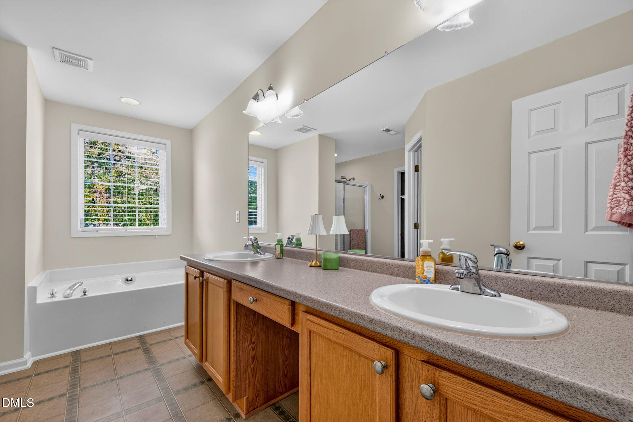 2229 Cedar Grove Drive Property Photo 14