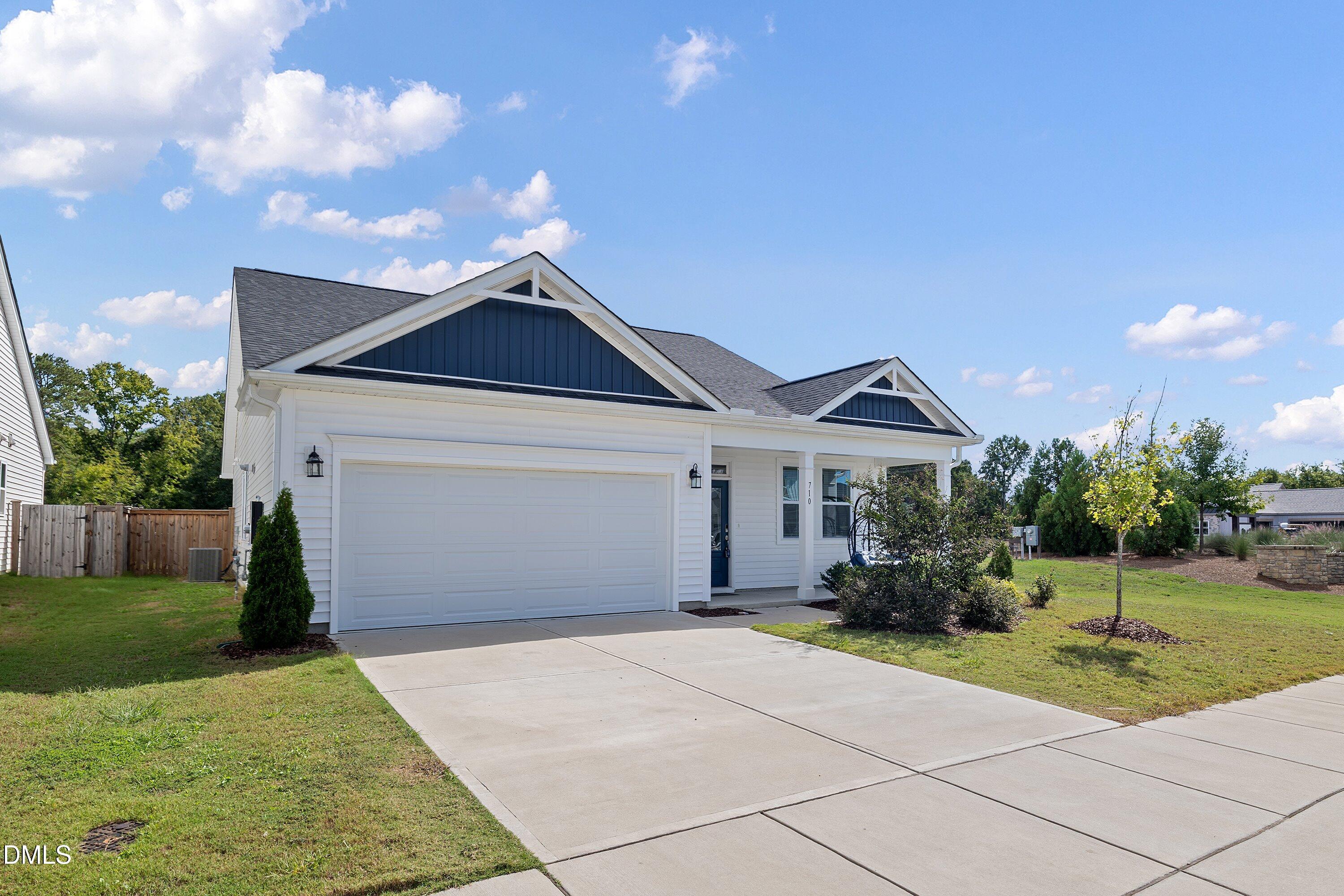 710 Briar Gate Drive Property Photo 3