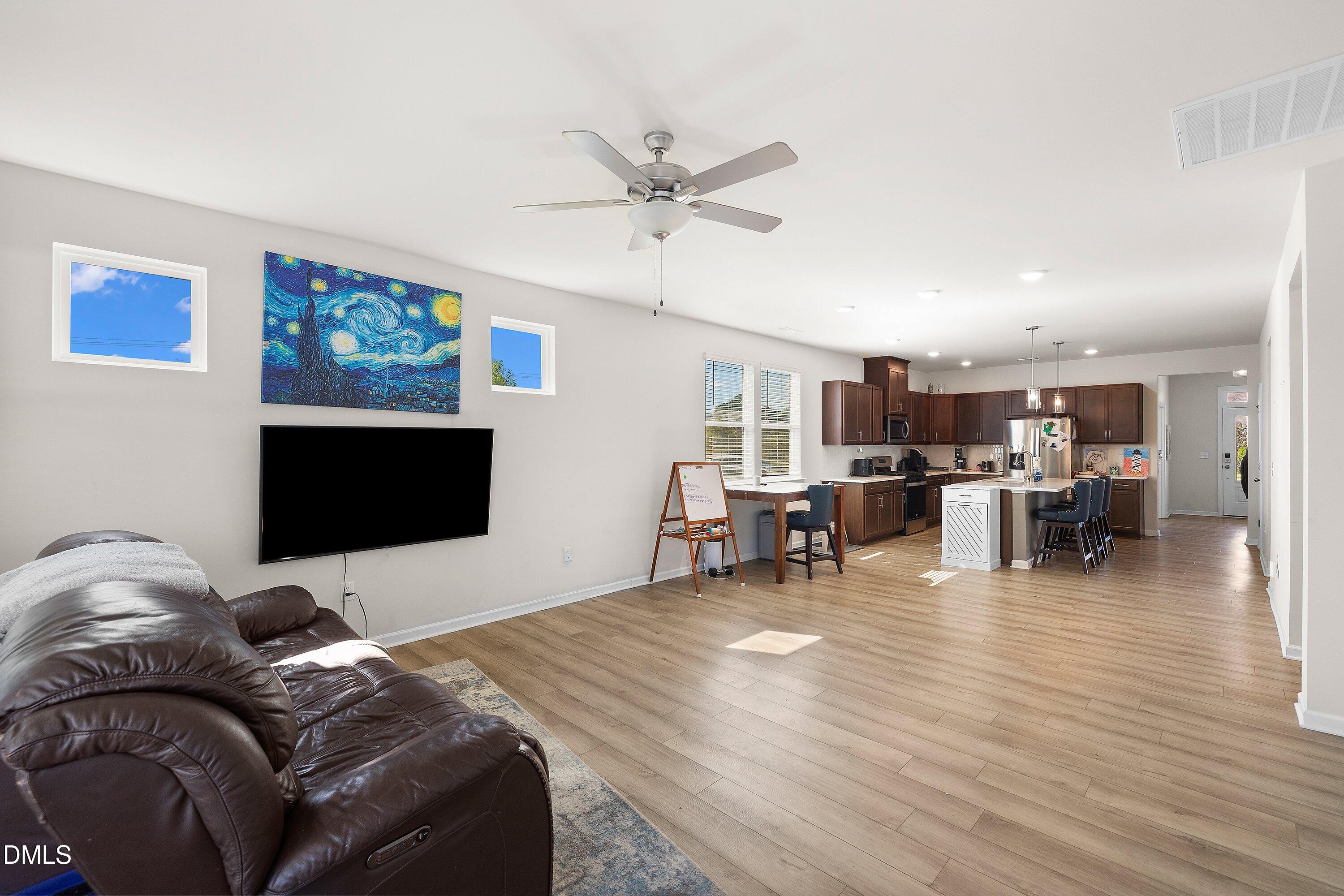 710 Briar Gate Drive Property Photo 17
