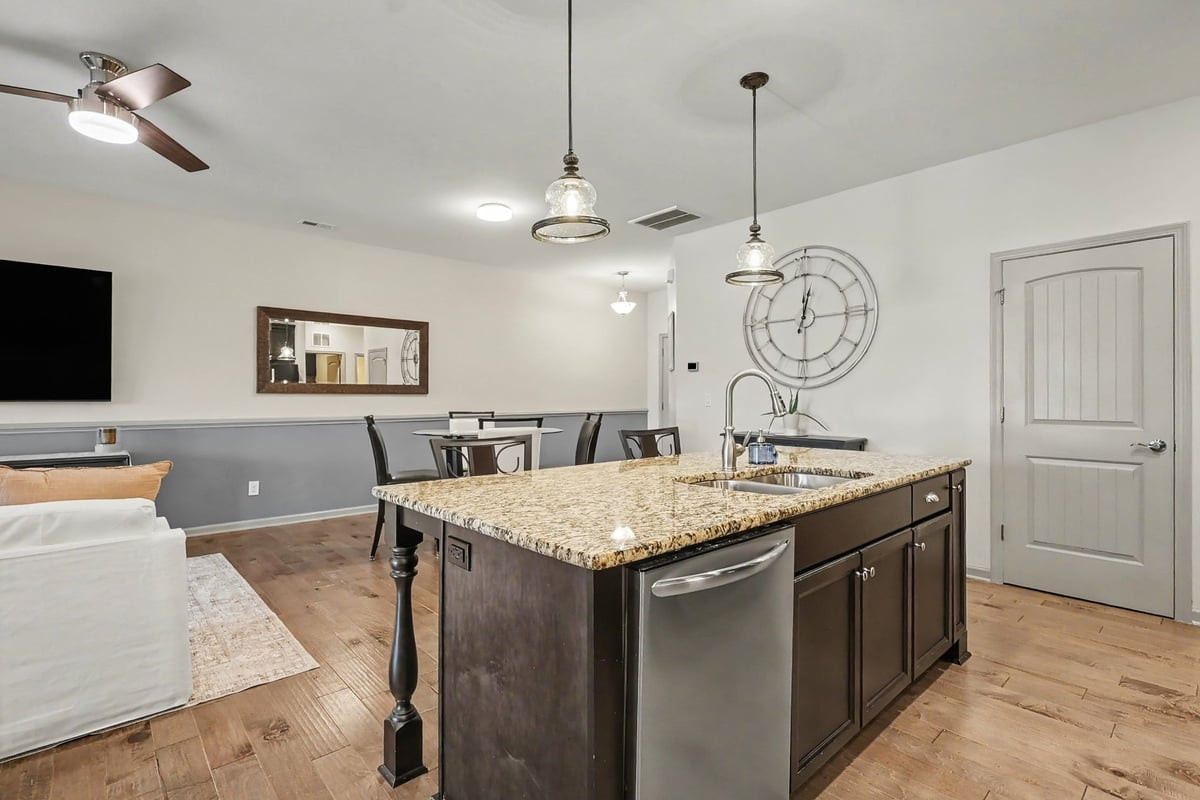 1108 Twain Trail Property Photo 15
