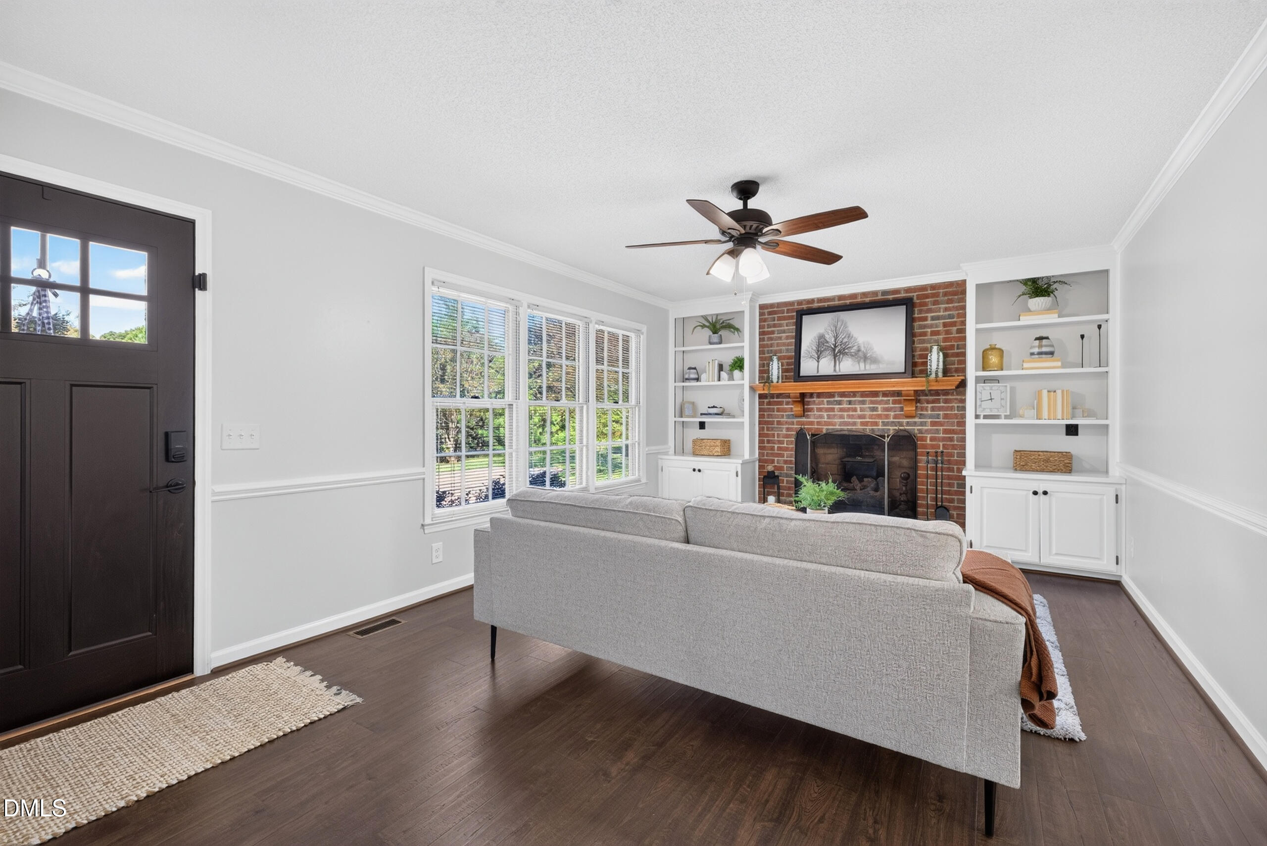8609 Manns Loop Road Property Photo 13