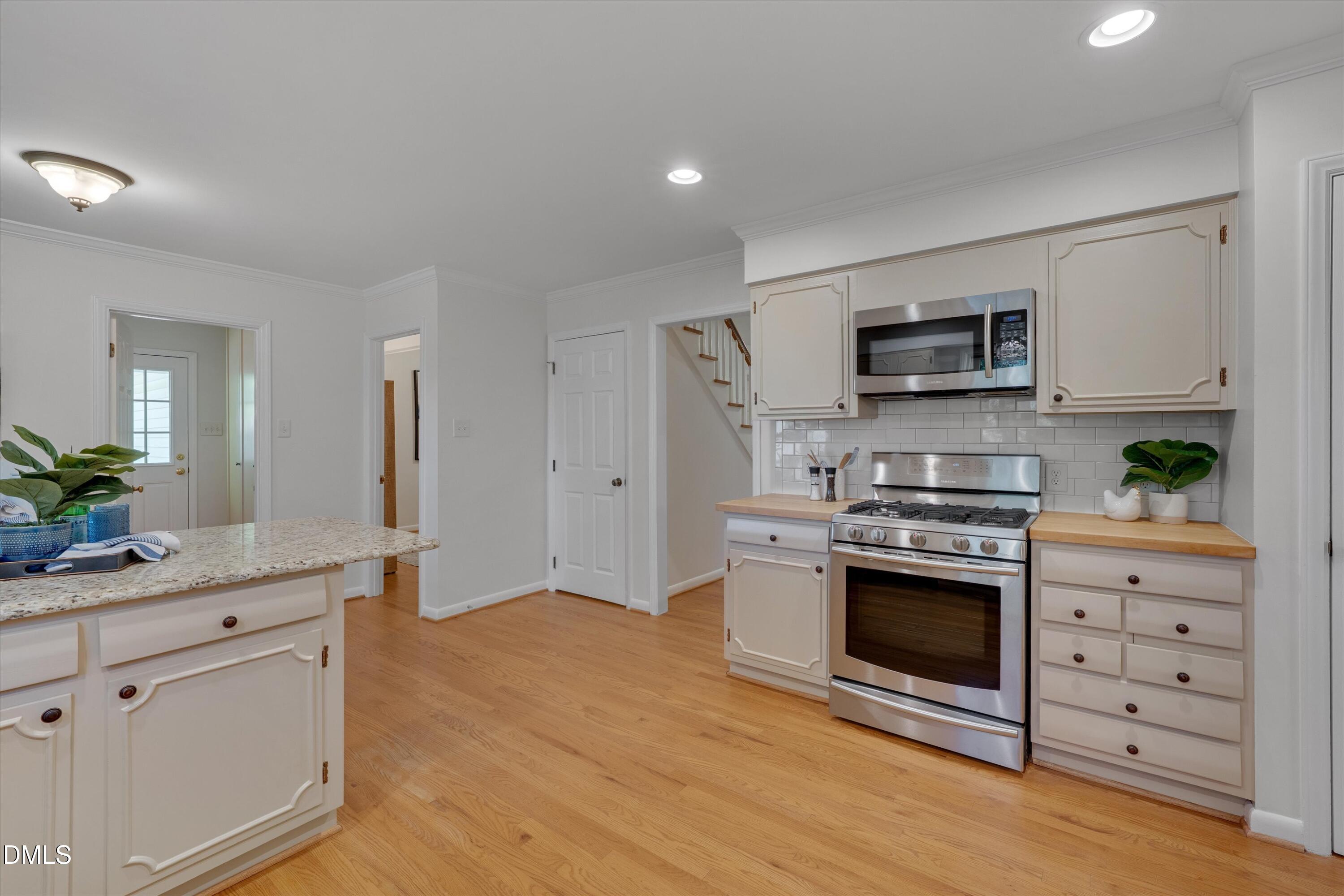 3600 Carriage Drive Property Photo 5