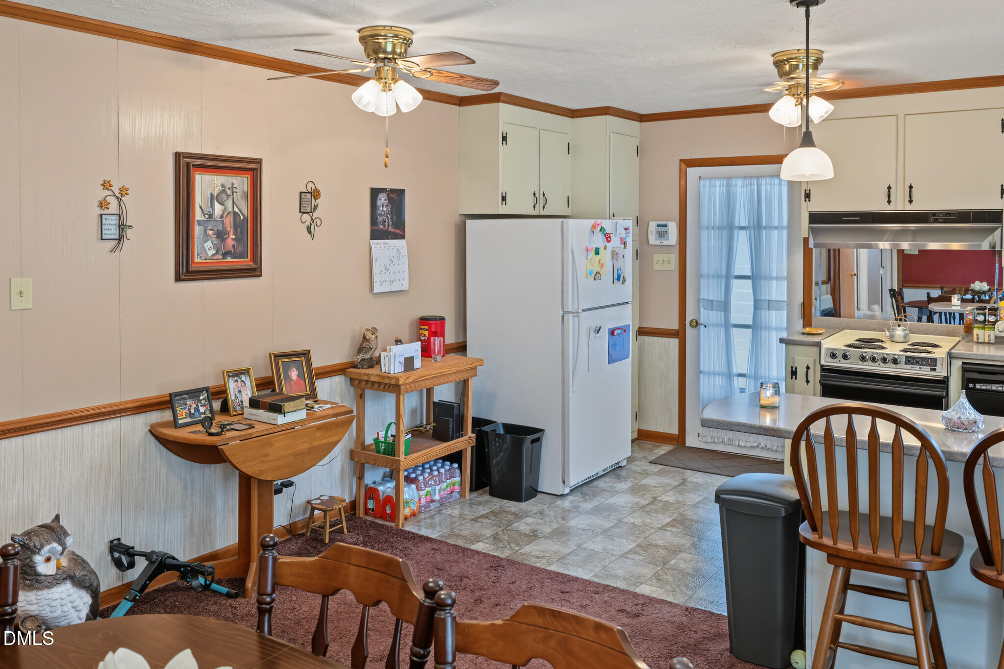 212 E Westwood Drive Property Photo 16