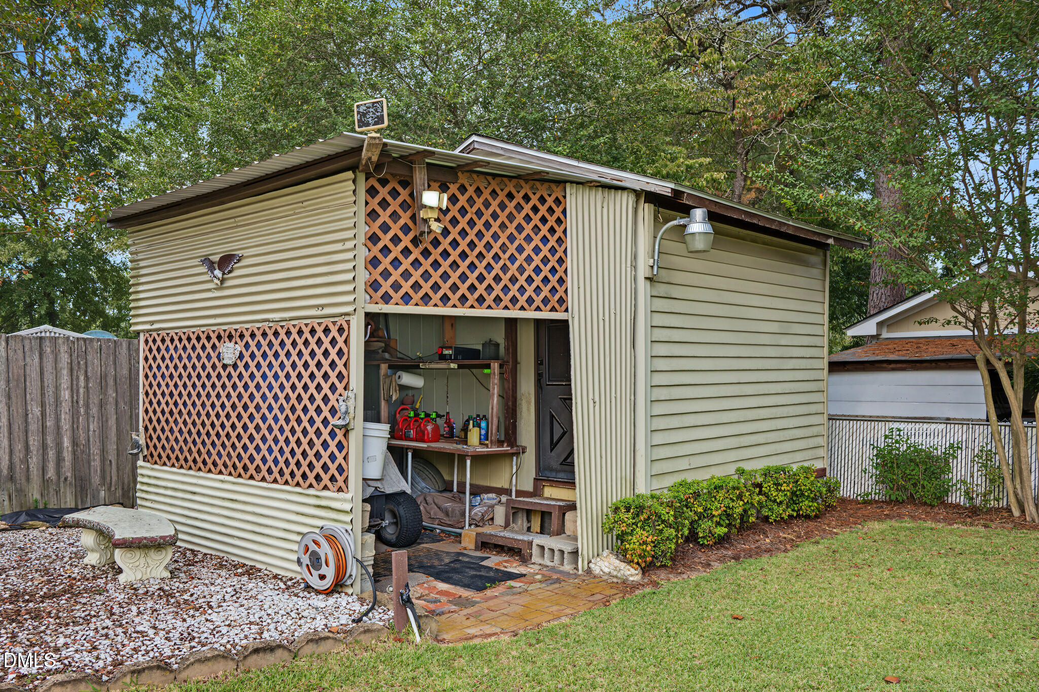 212 E Westwood Drive Property Photo 37