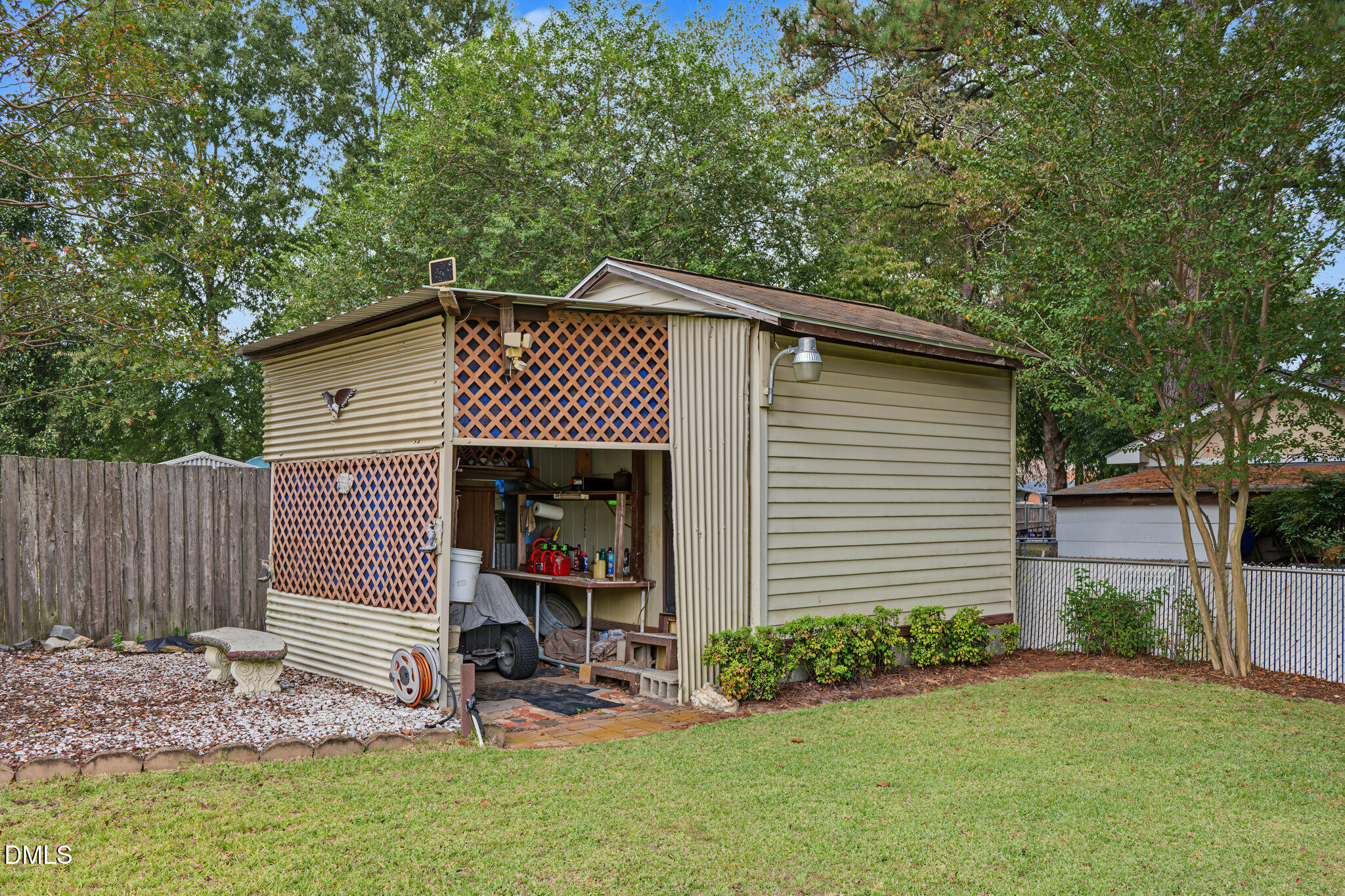 212 E Westwood Drive Property Photo 38