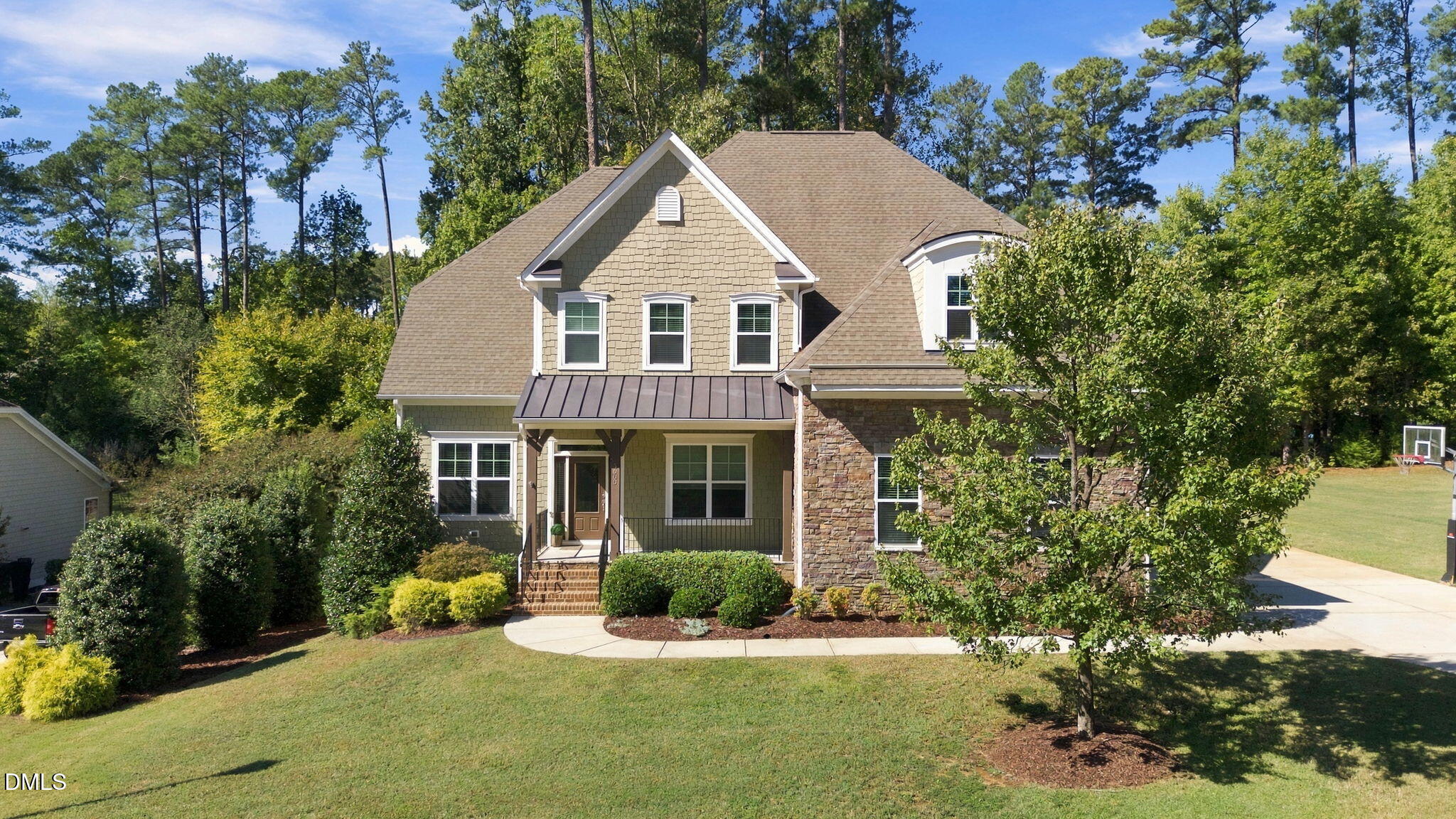 5000 Darcy Woods Lane Property Photo 1
