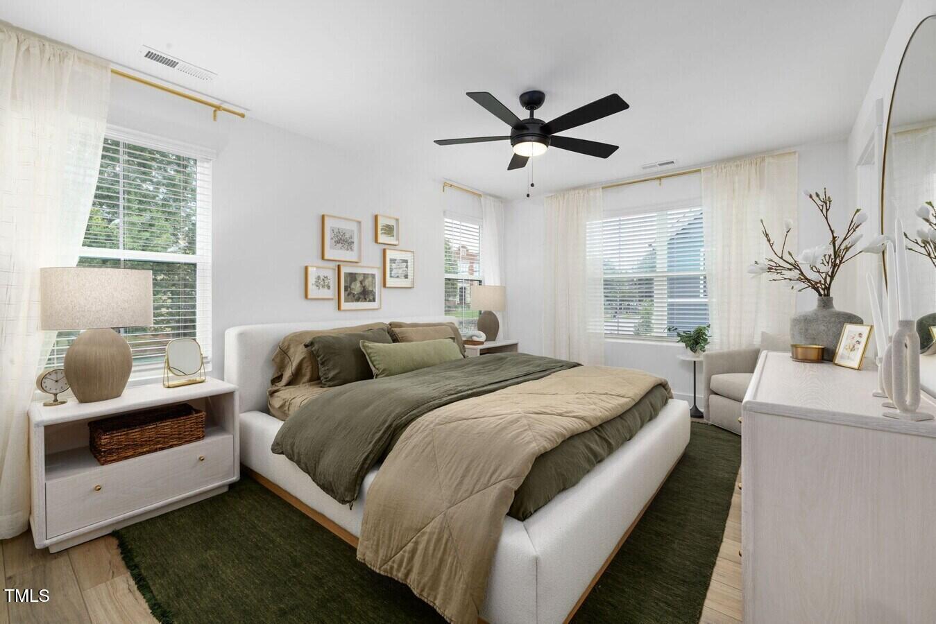 554 E Hargett Street Property Photo 17