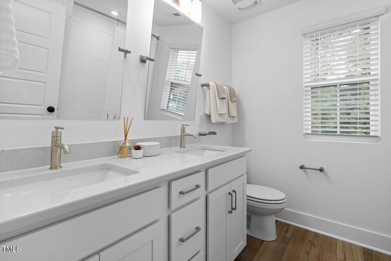 554 E Hargett Street Property Photo 19