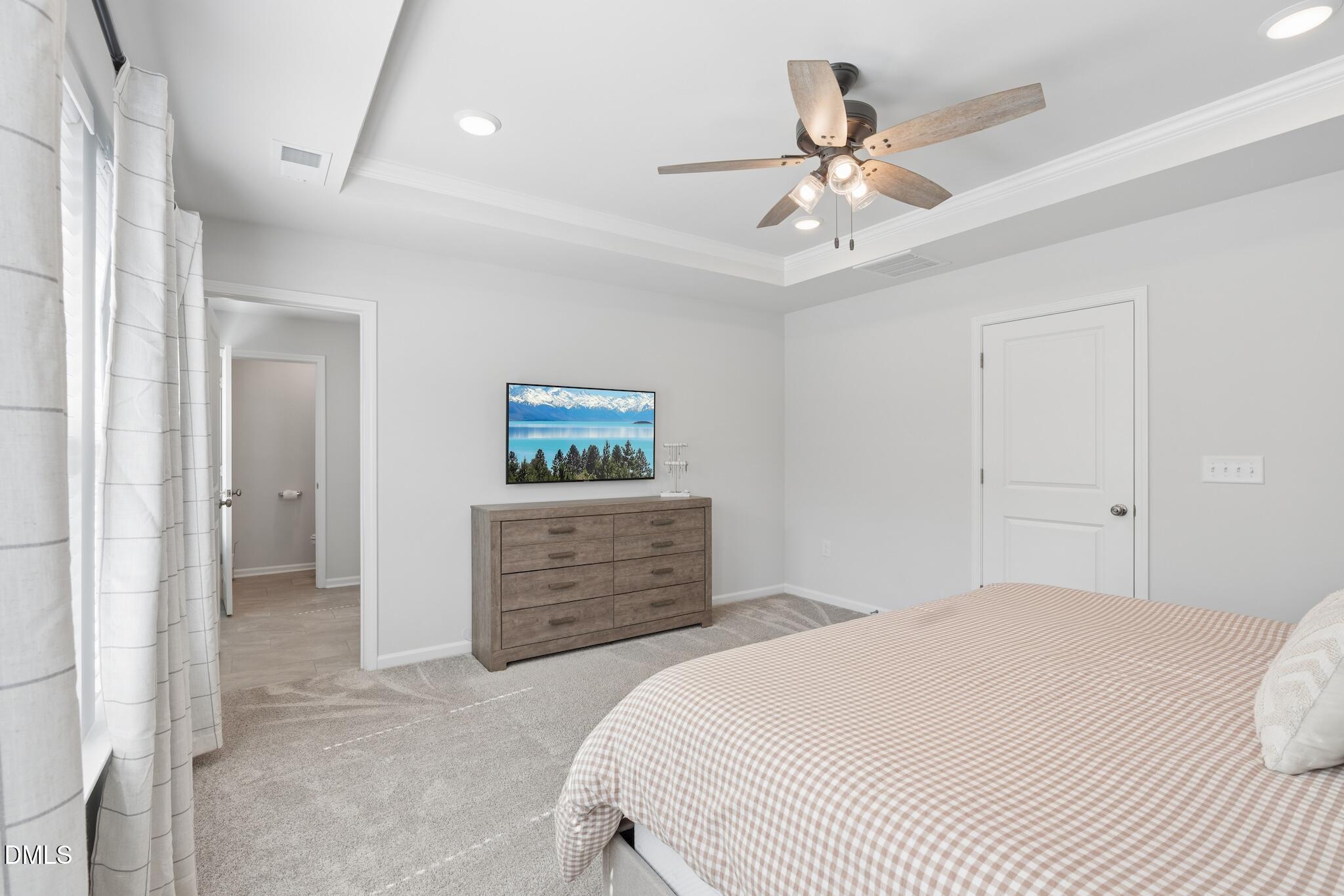 527 Glen Clova Drive Property Photo 12