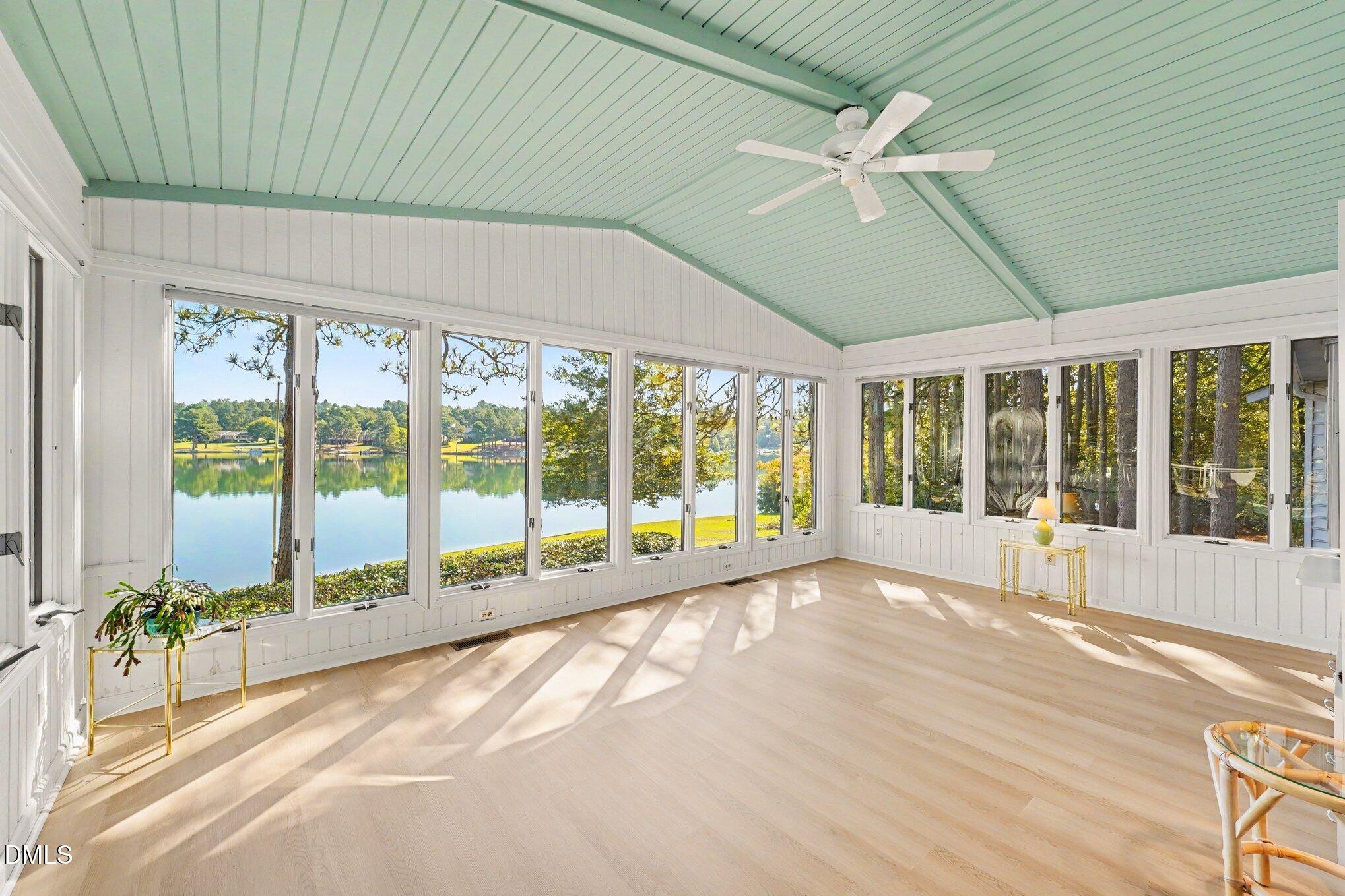 111 Swan Run Court Property Photo 5