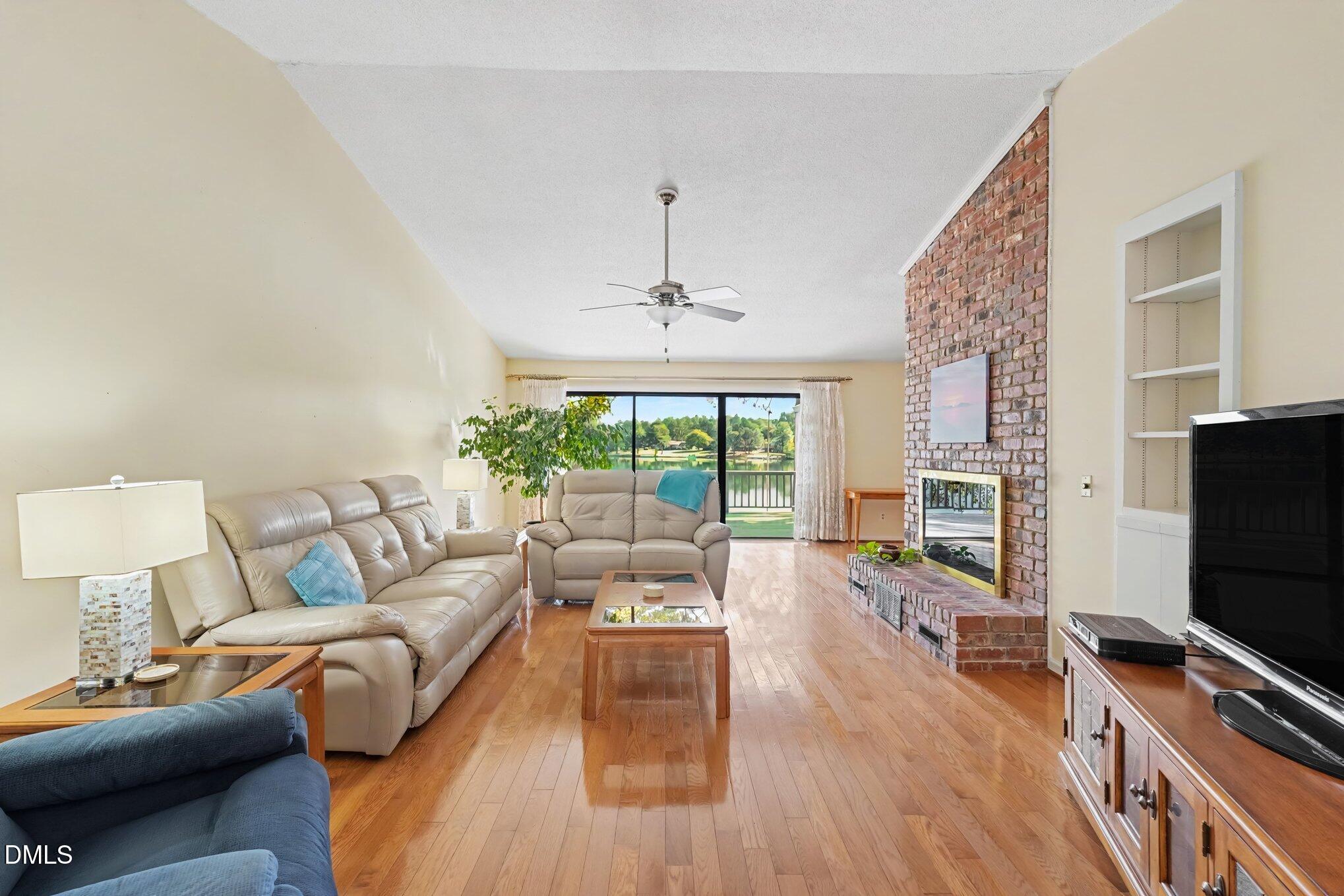 111 Swan Run Court Property Photo 12