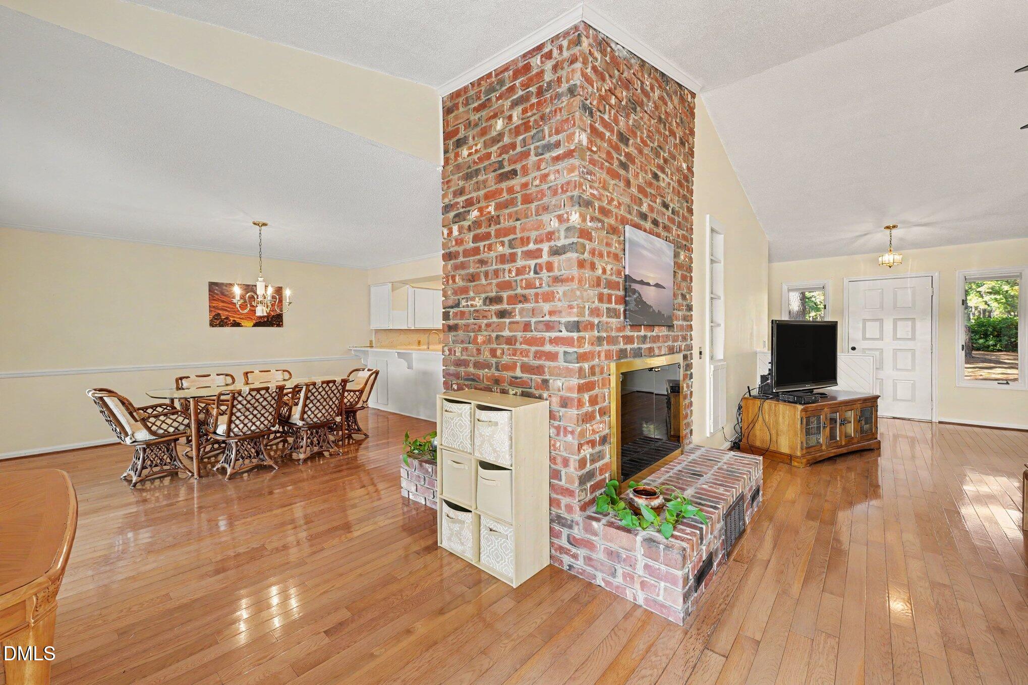 111 Swan Run Court Property Photo 15