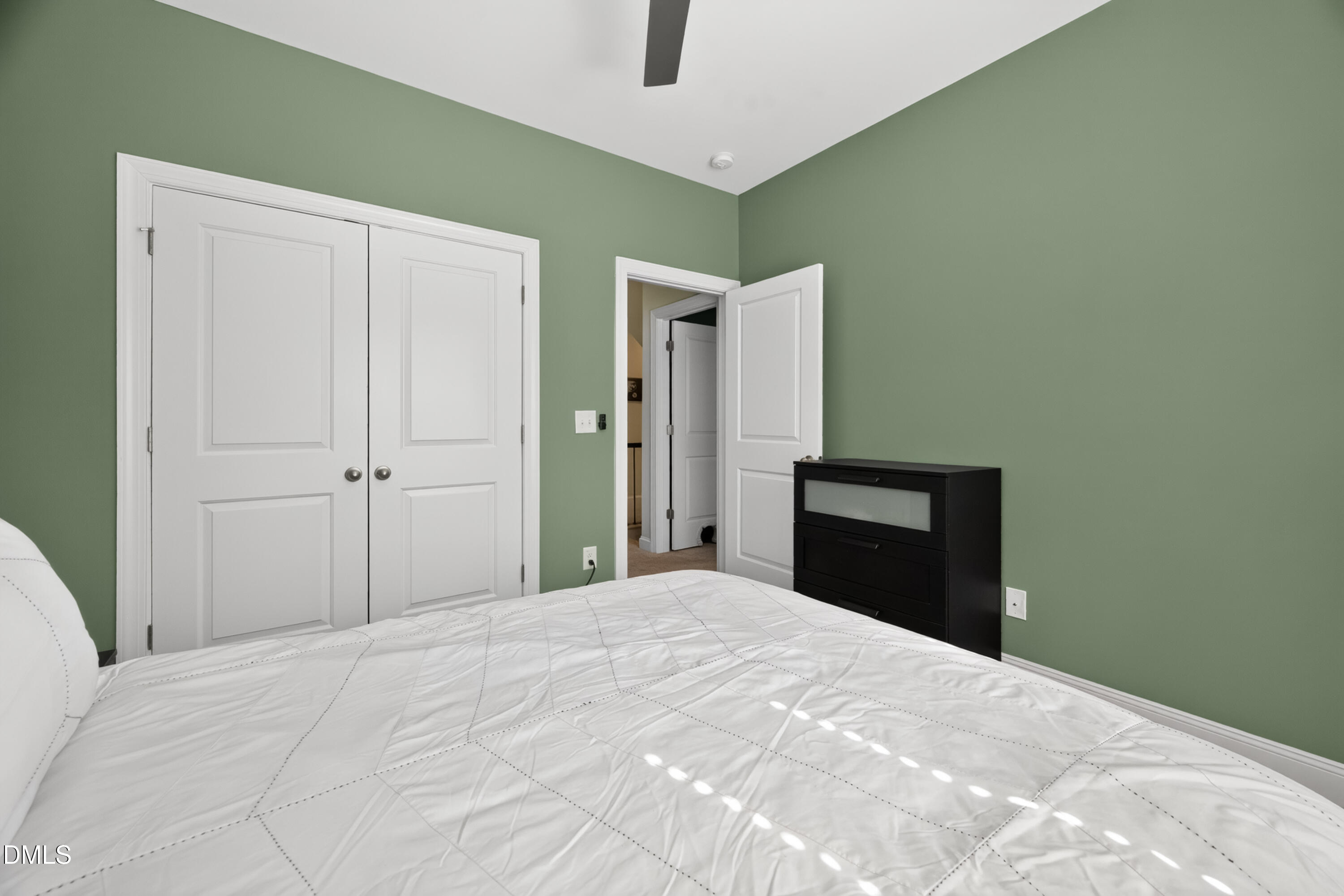 505 Horncliffe Way Property Photo 33