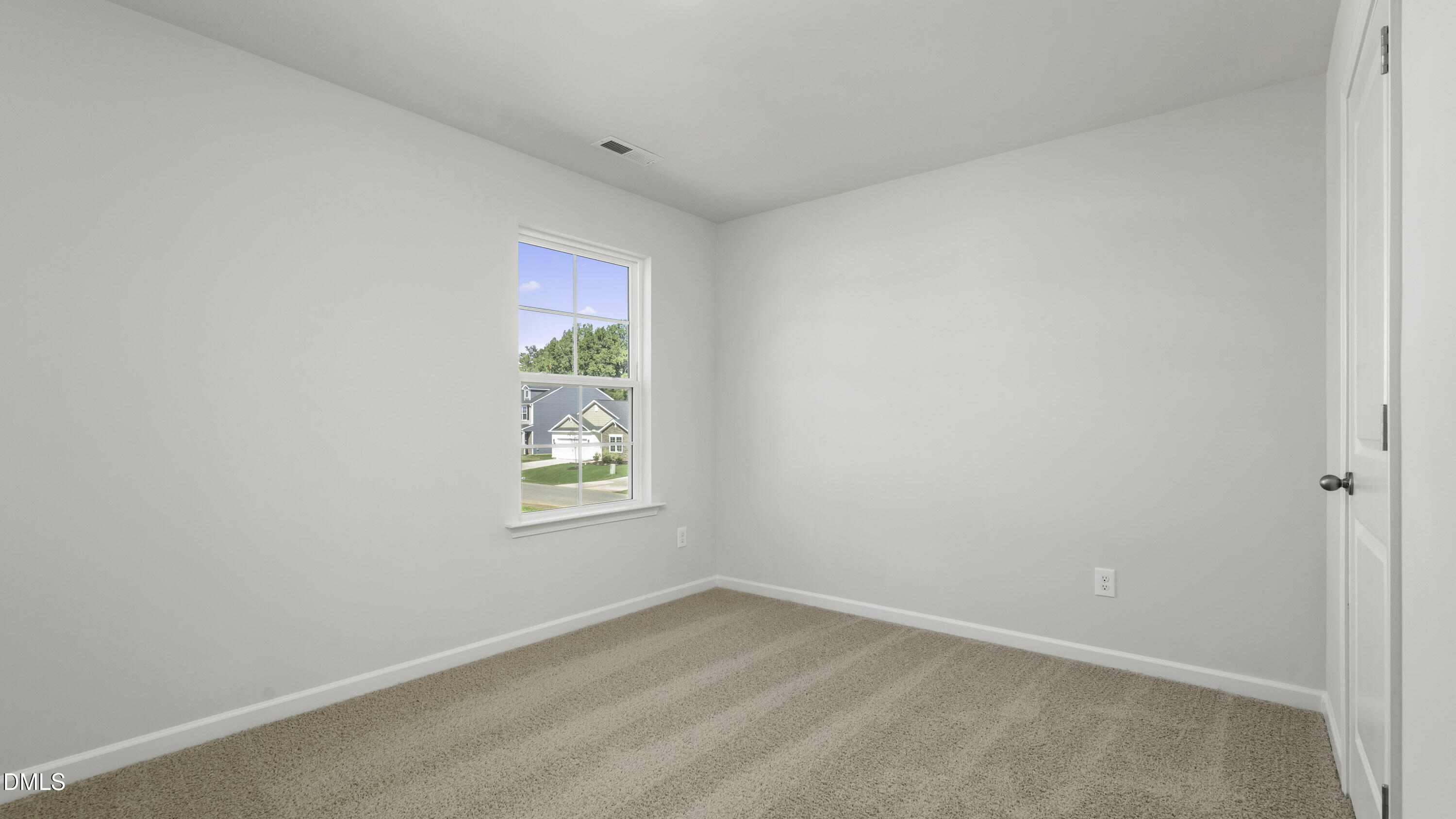 402 The Brus Street Property Photo 18