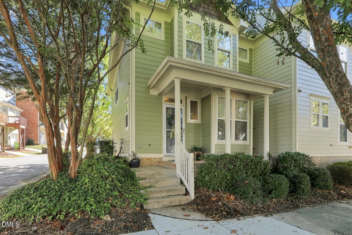 1525 Town Home Drive Property Photo 1