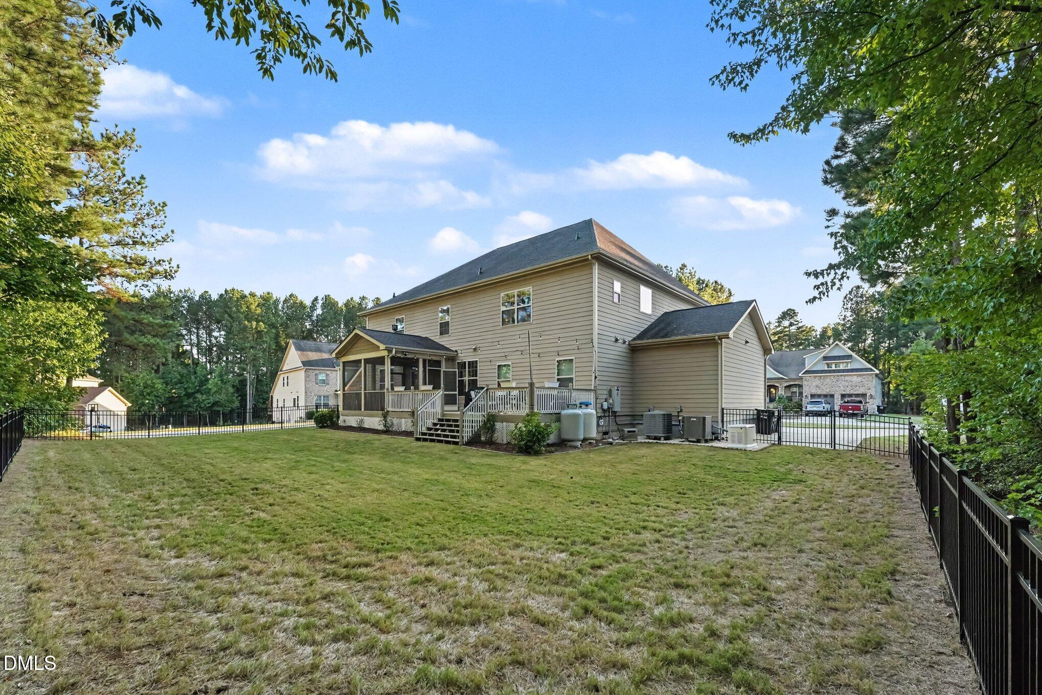 10 Stillwood Court Property Photo 8