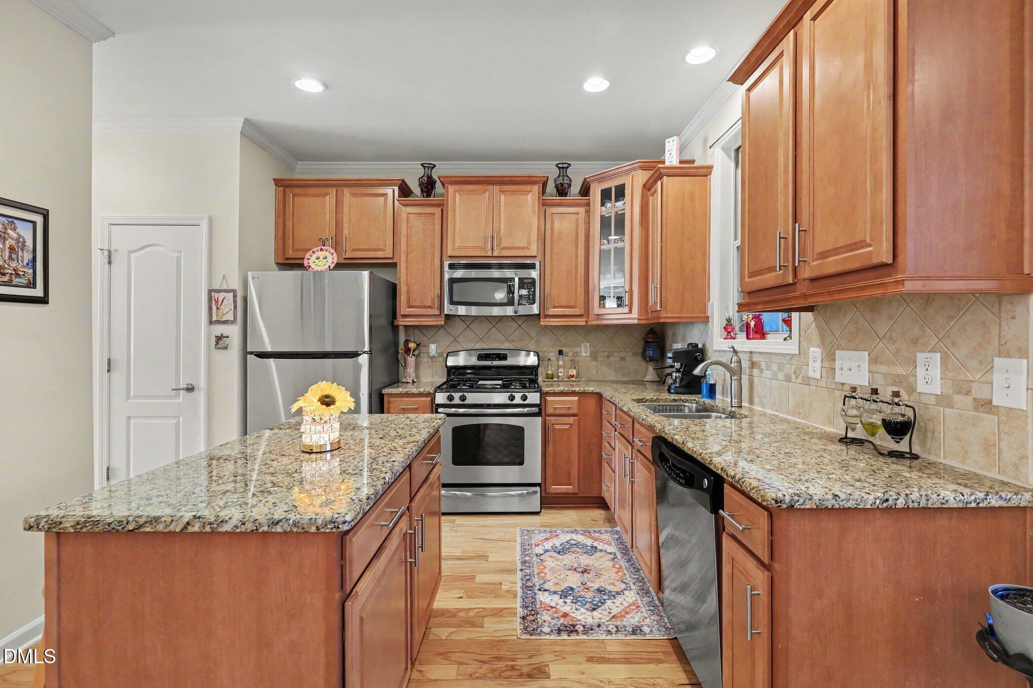 8354 Primanti Boulevard Property Photo 12