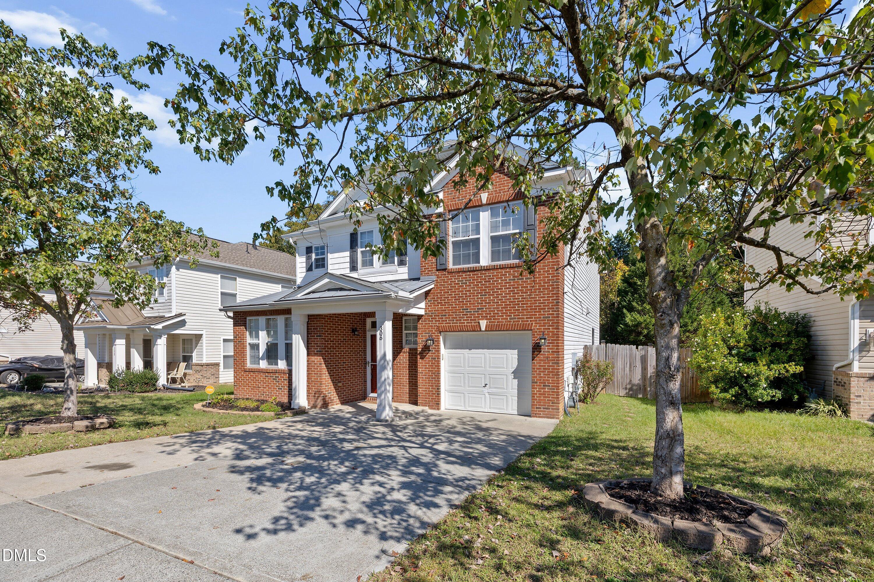 306 Knightwood Drive Property Photo 1