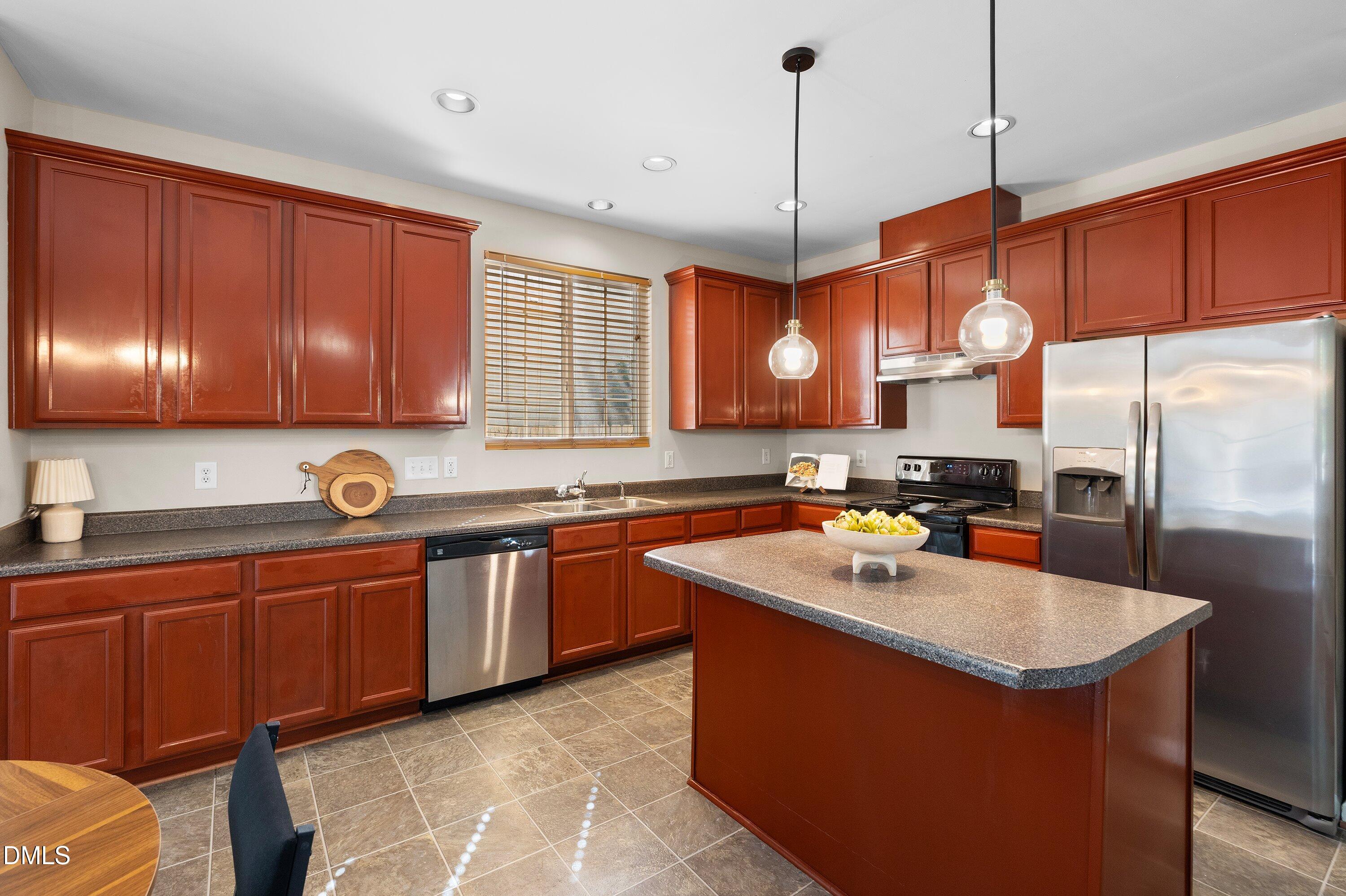 306 Knightwood Drive Property Photo 14