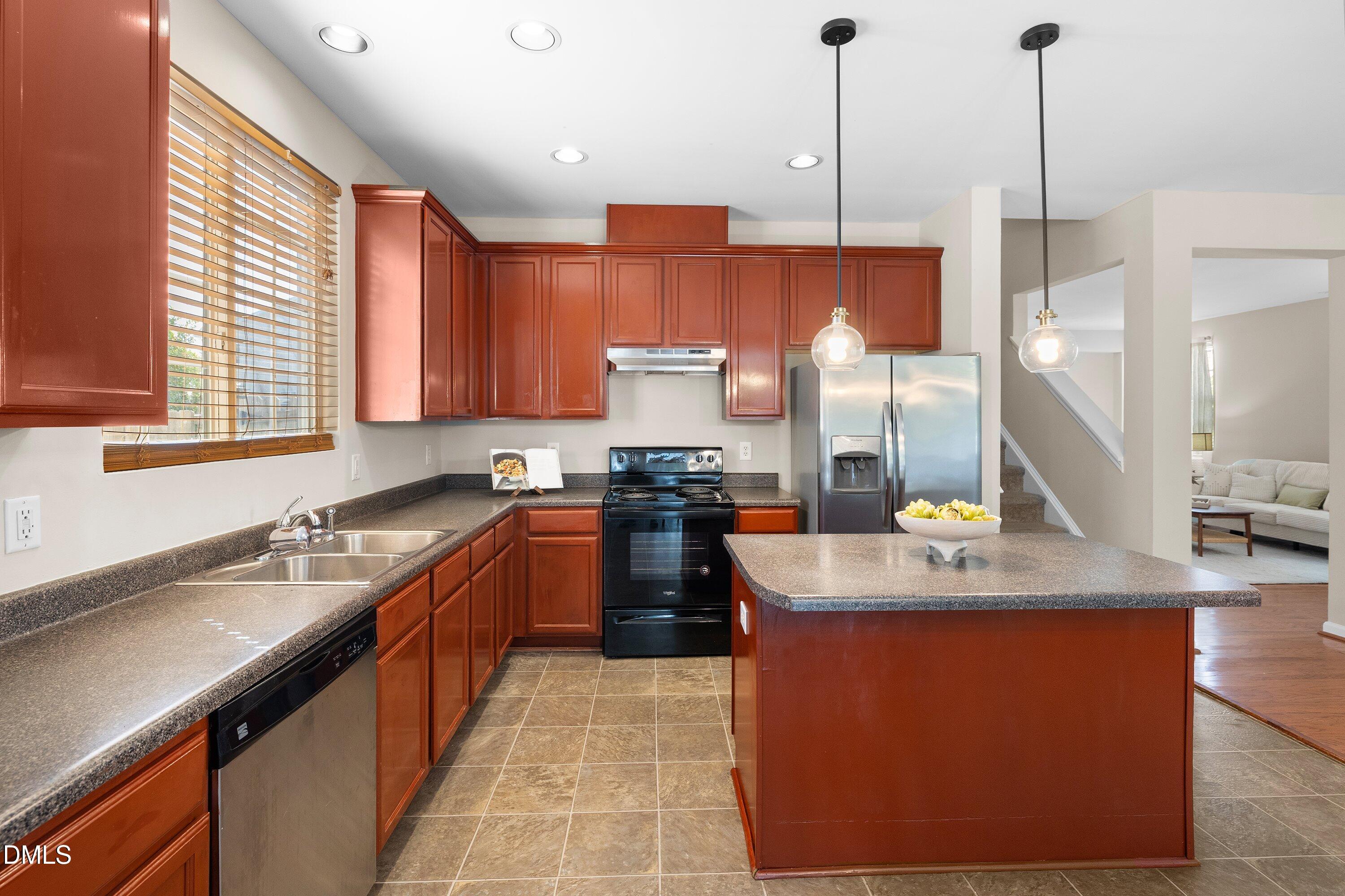 306 Knightwood Drive Property Photo 15