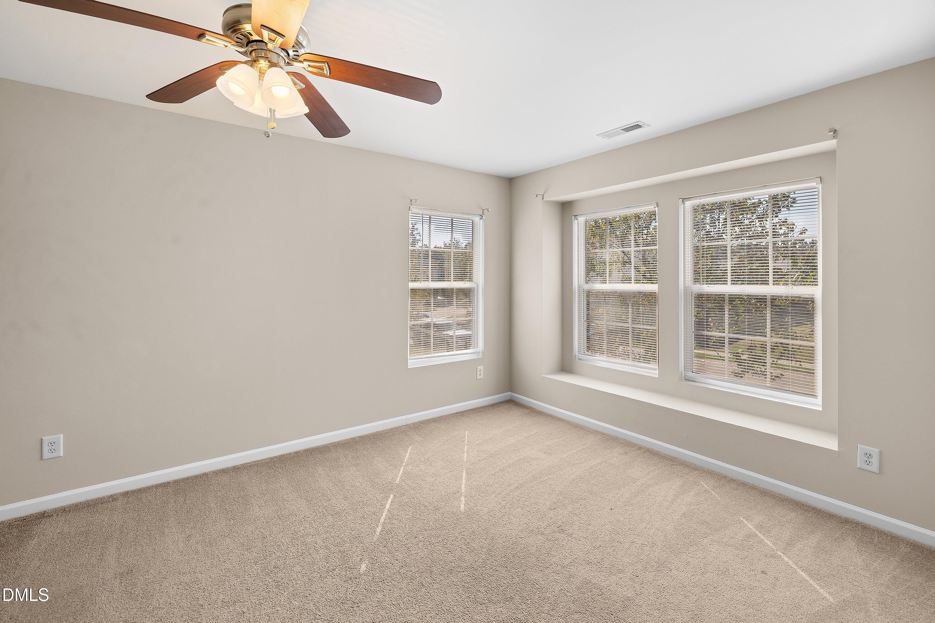 306 Knightwood Drive Property Photo 29