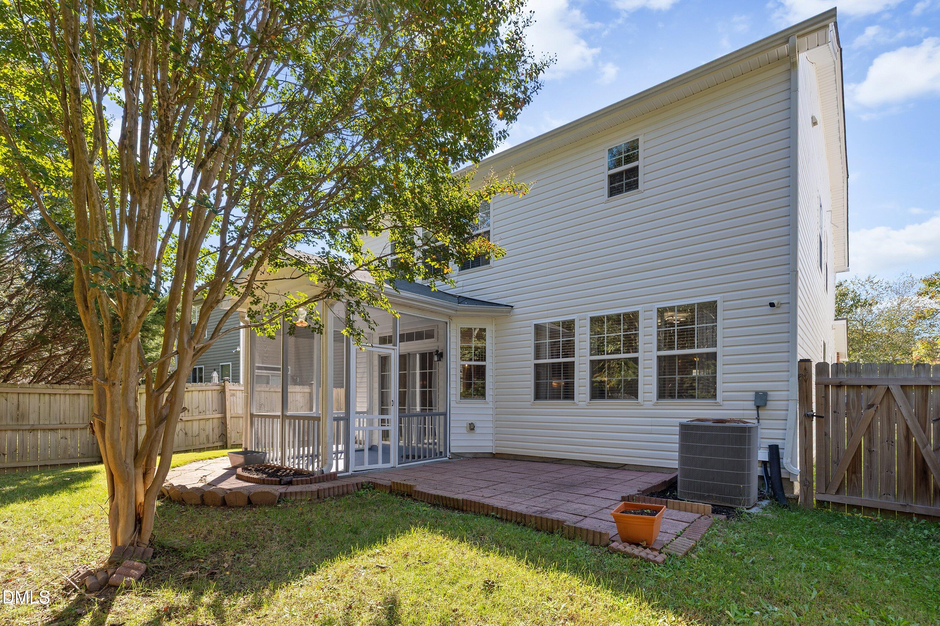 306 Knightwood Drive Property Photo 35