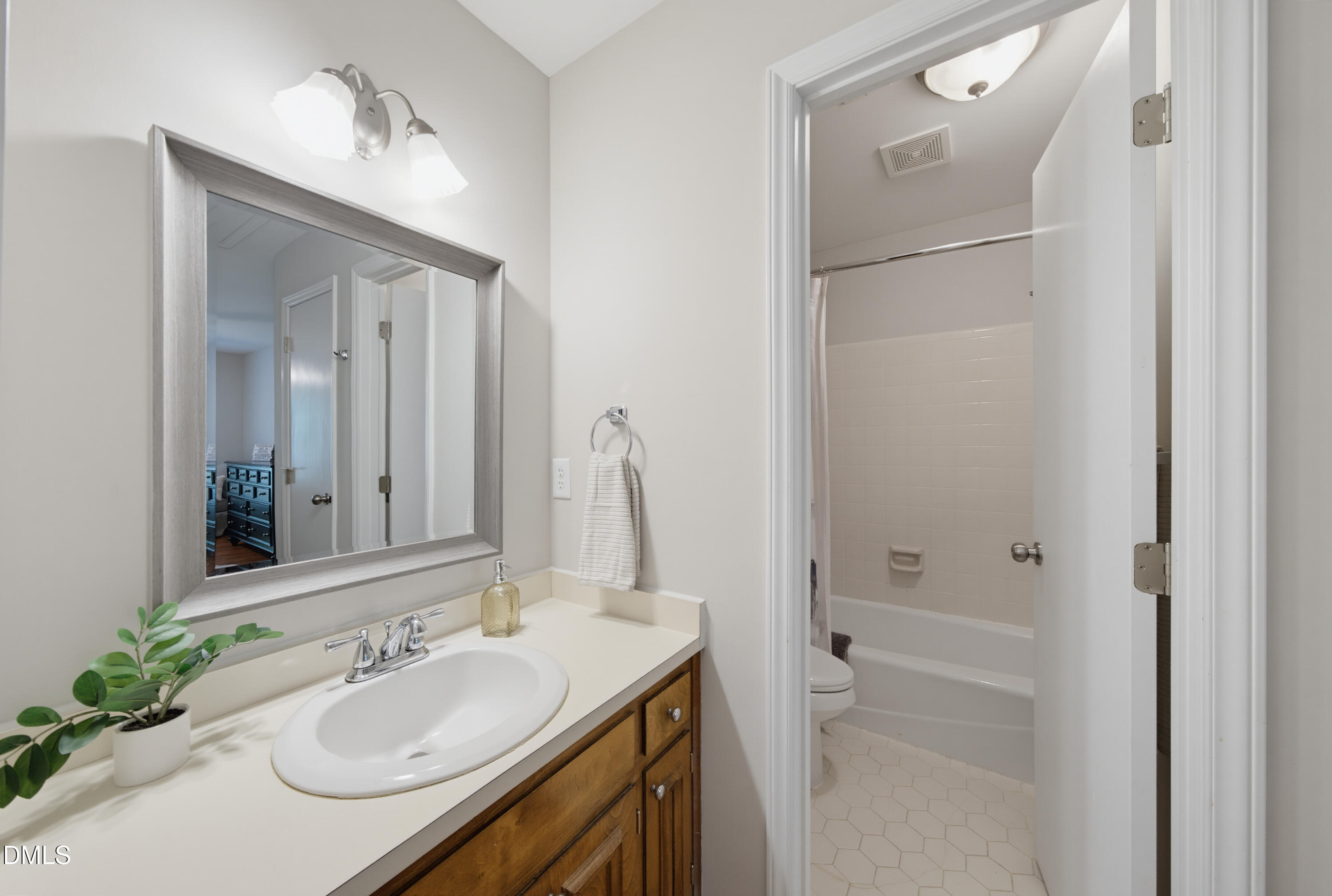 221 Clancy Circle Property Photo 16
